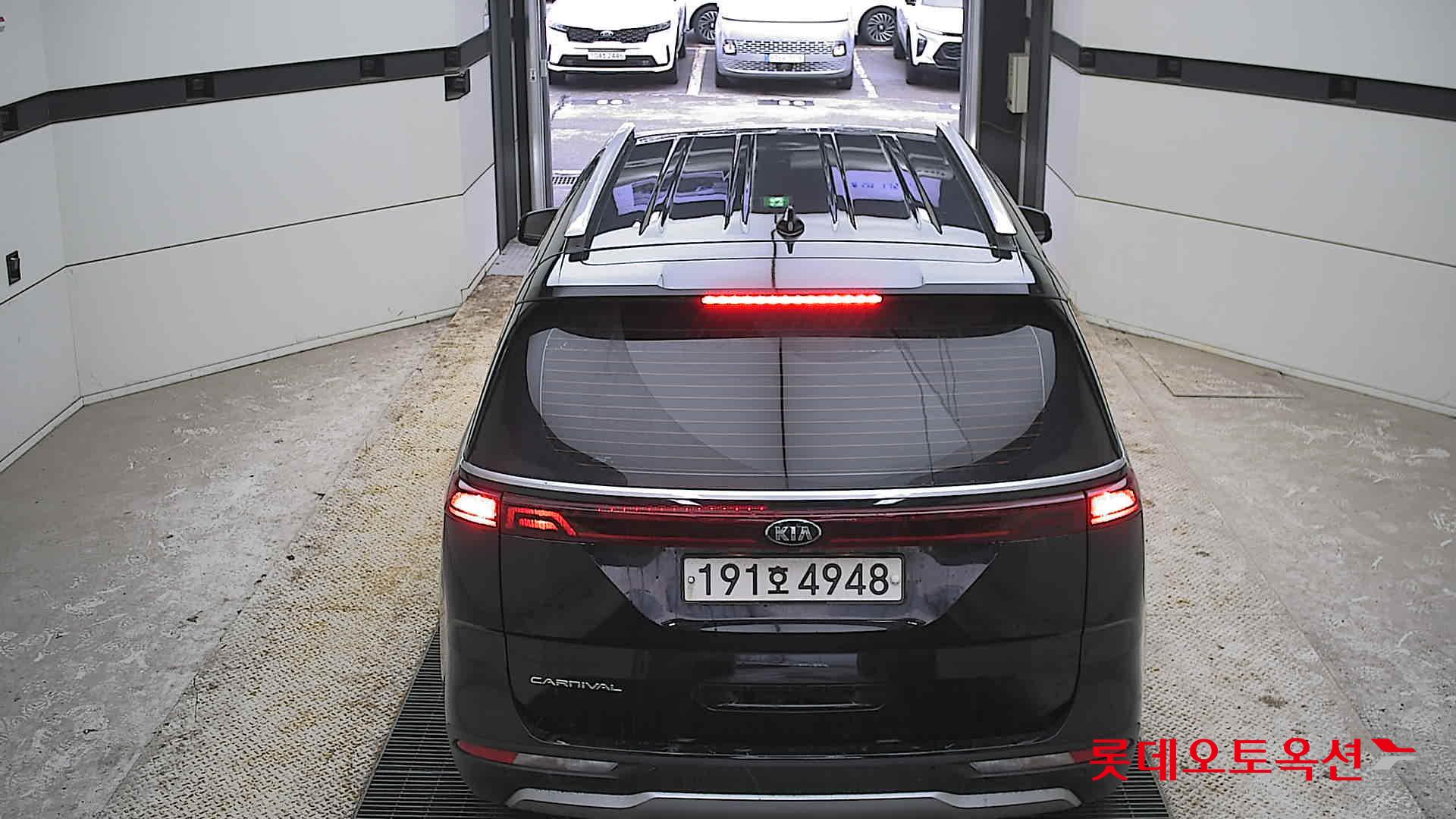 Kia Carnival 2022 Aurora Black Pearl из Кореи, фото 5