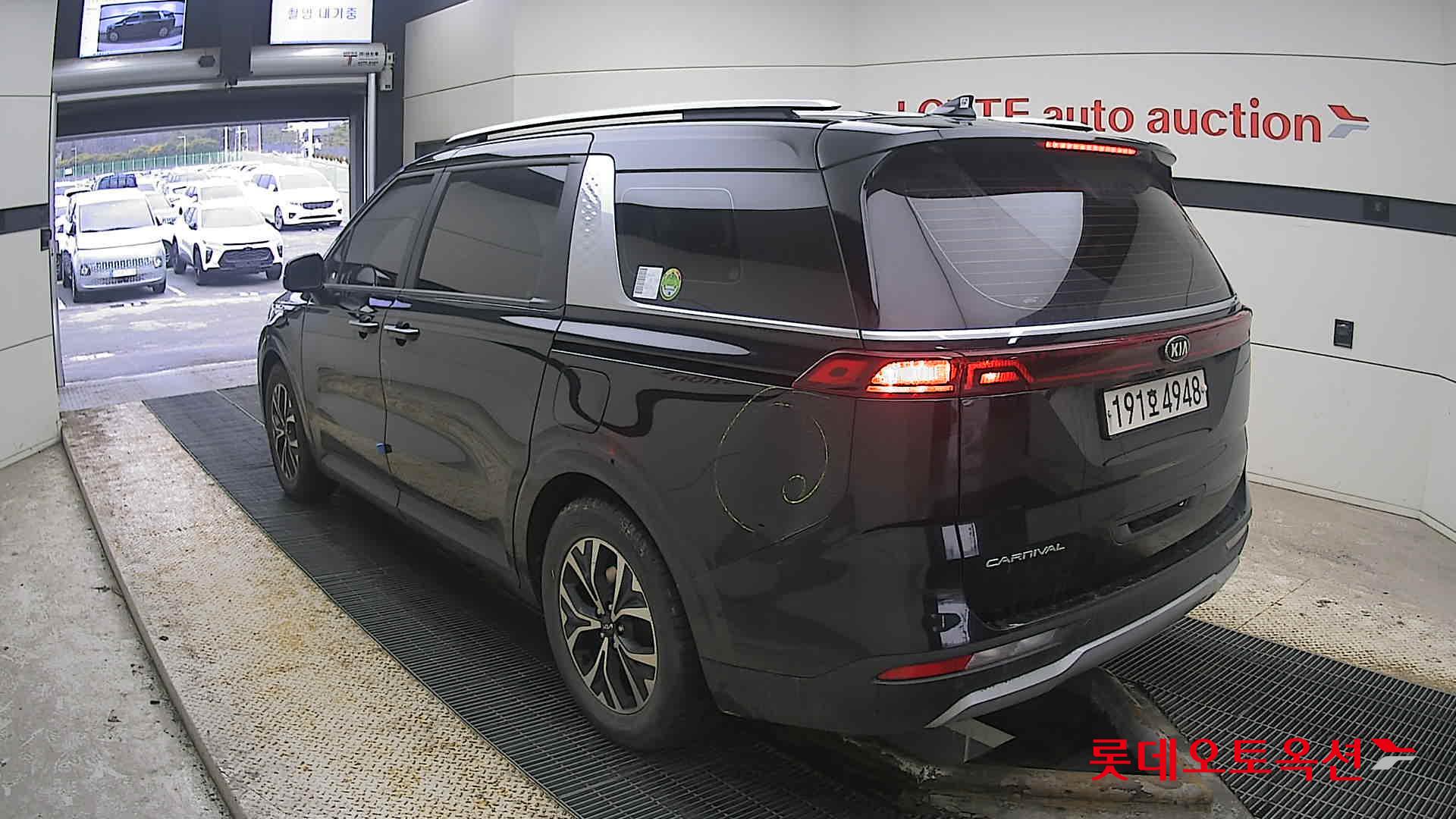 Kia Carnival 2022 Aurora Black Pearl из Кореи, фото 6