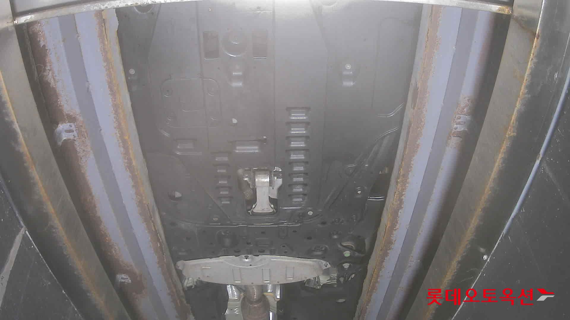 Kia Carnival id 3809951 из Кореи 26