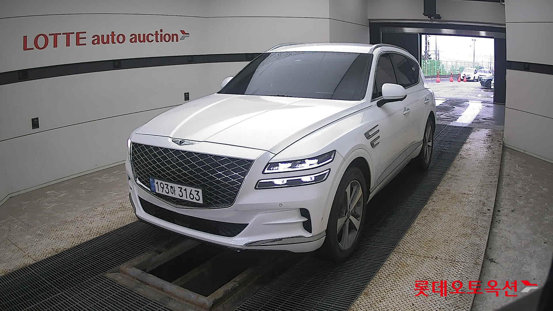 Hyundai GV80 2022 Uyuni White из Кореи