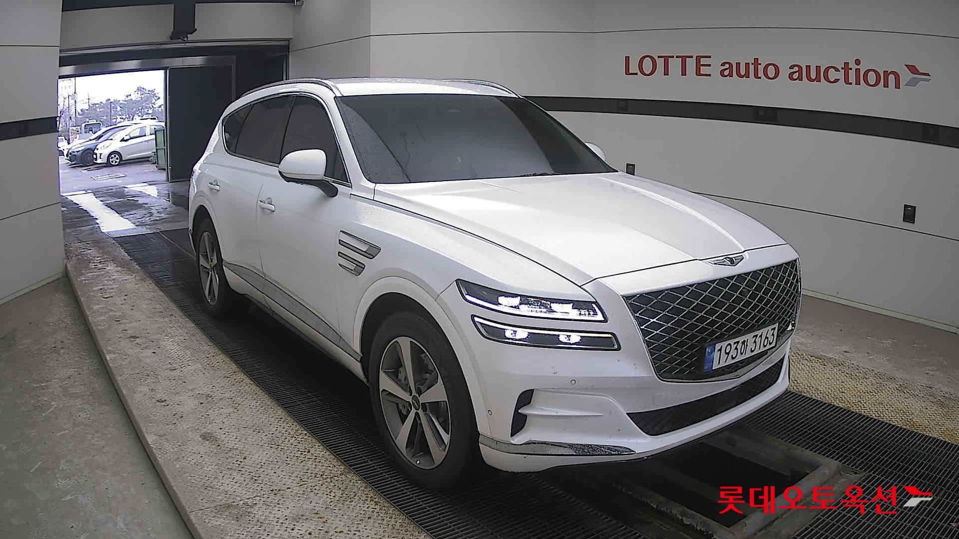 Hyundai GV80 2022 Uyuni White из Кореи, фото 2