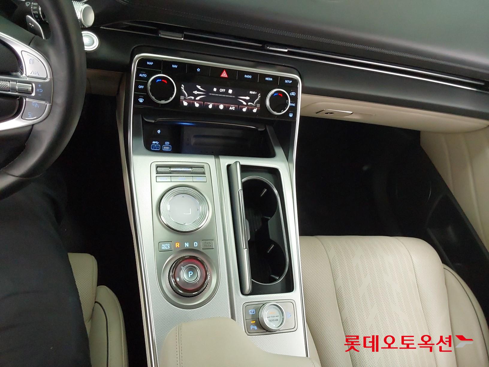 Hyundai GV80 id 3809851 из Кореи 34