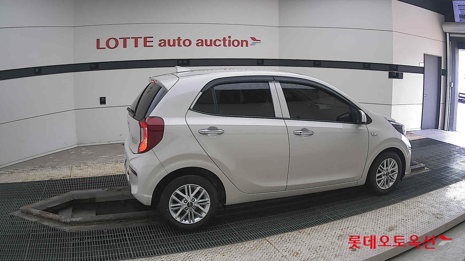 Kia Morning id 3822898 из Кореи 18