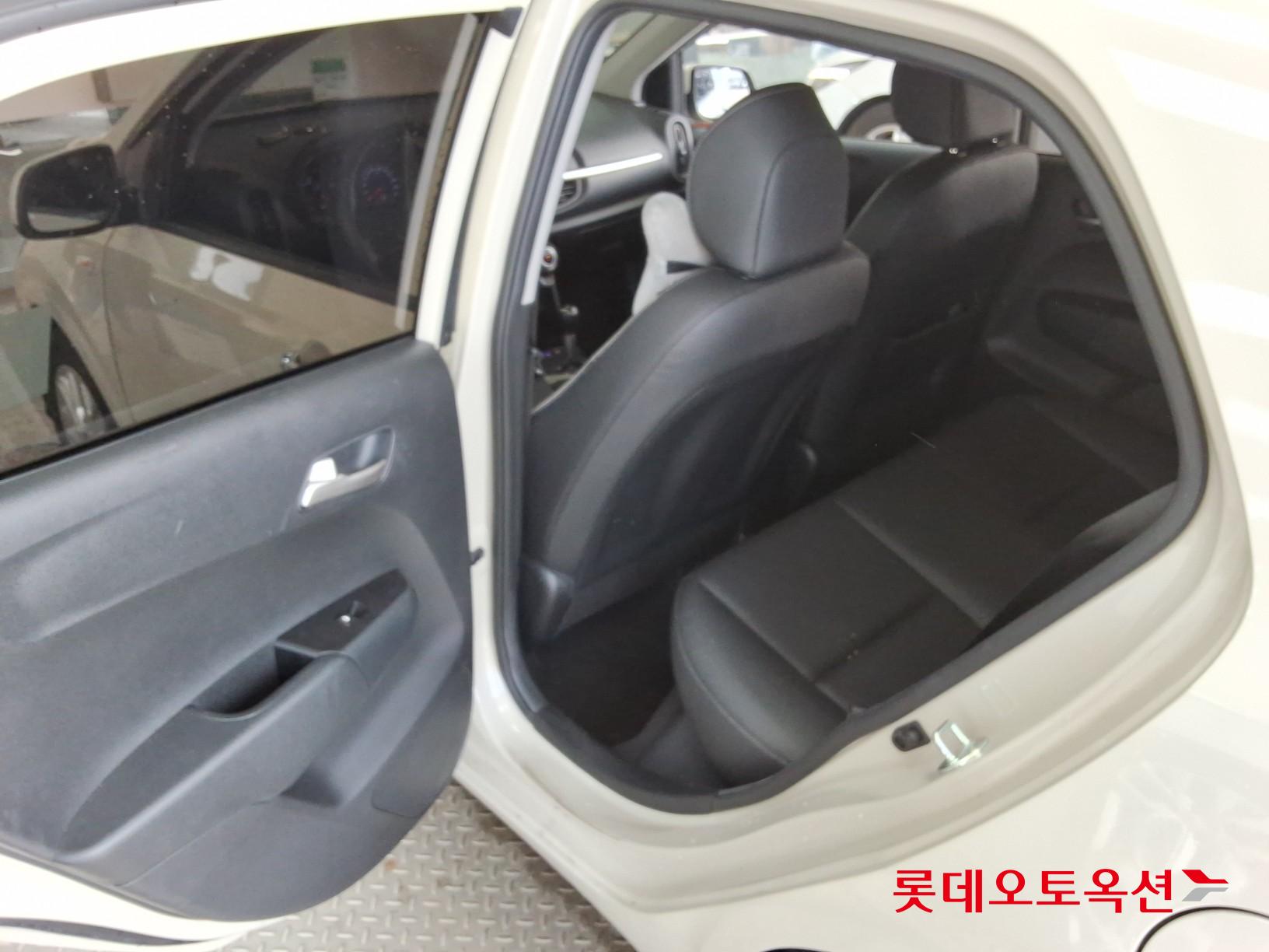 Kia Morning id 3822898 из Кореи 36