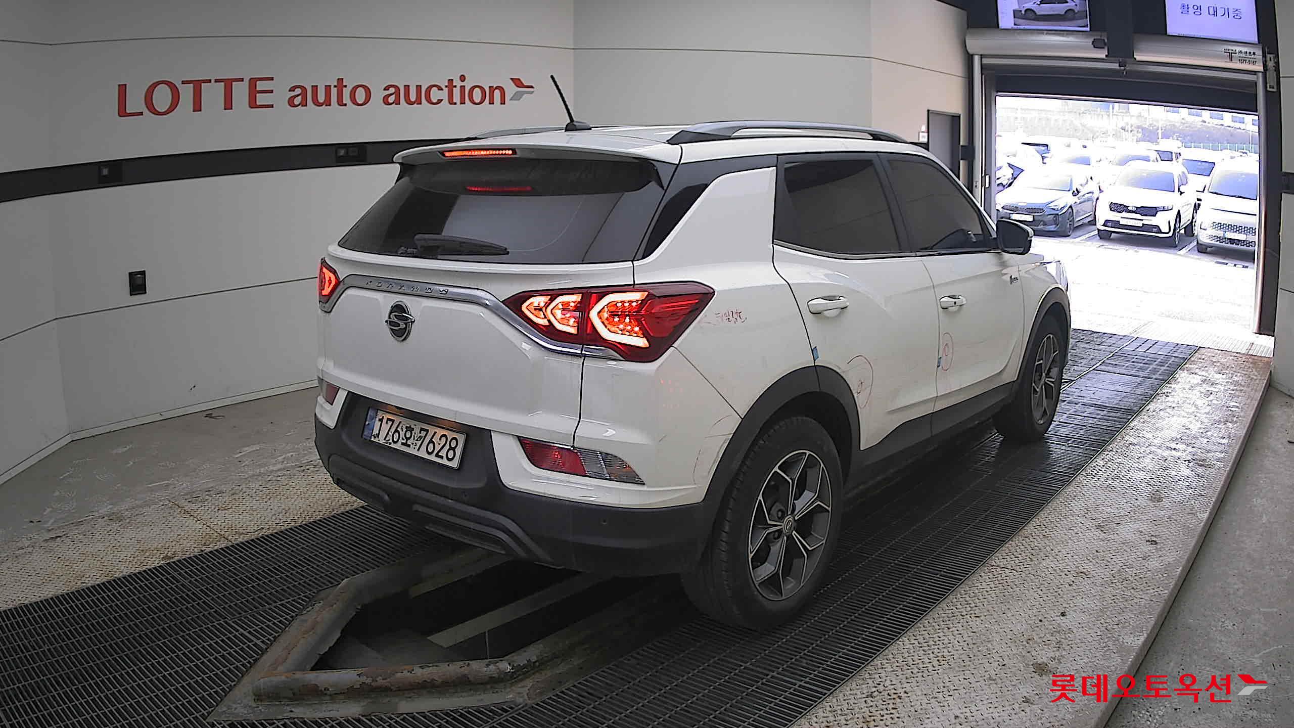 SsangYong Korando 2022 Grand White из Кореи, фото 4