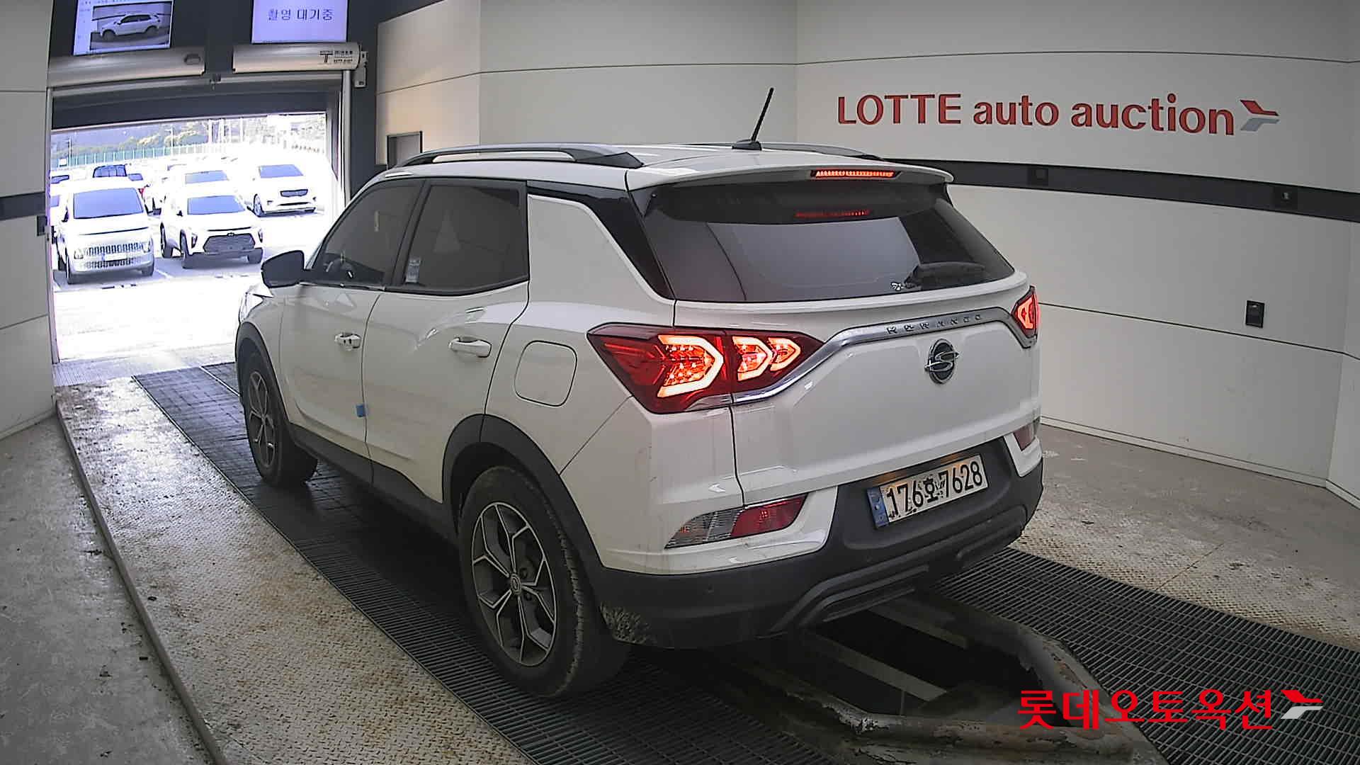 SsangYong Korando 2022 Grand White из Кореи, фото 6