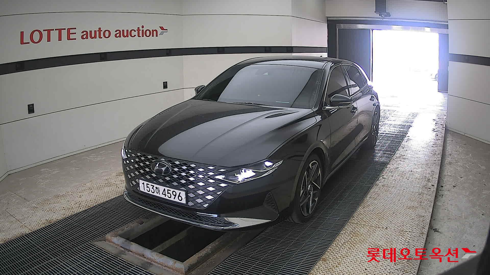 Hyundai Grandeur 2021 Midnight Black из Кореи