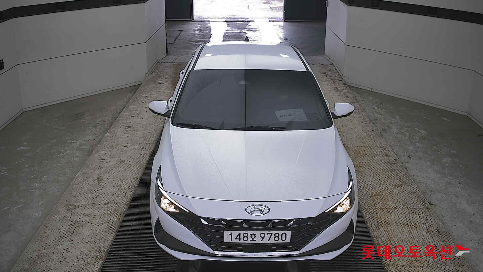 Hyundai Avante id 3809886 из Кореи 8