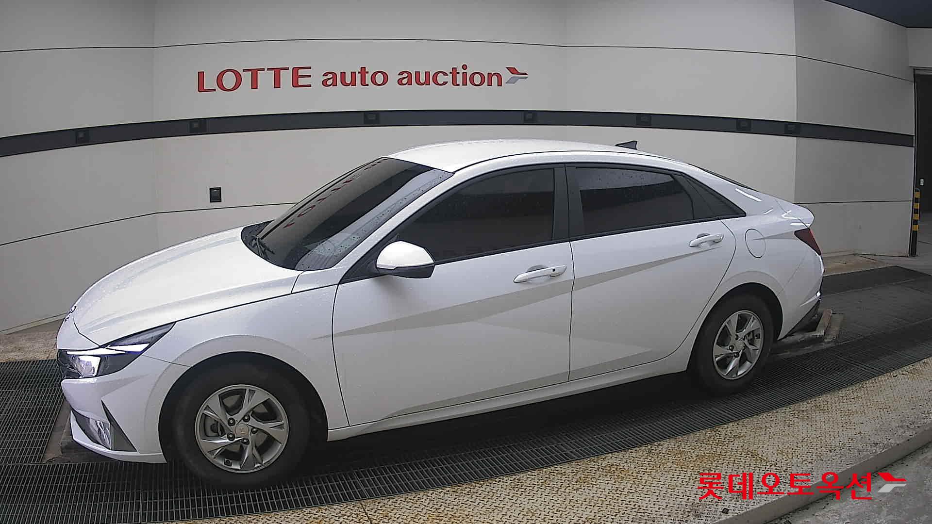 Hyundai Avante id 3809886 из Кореи 12