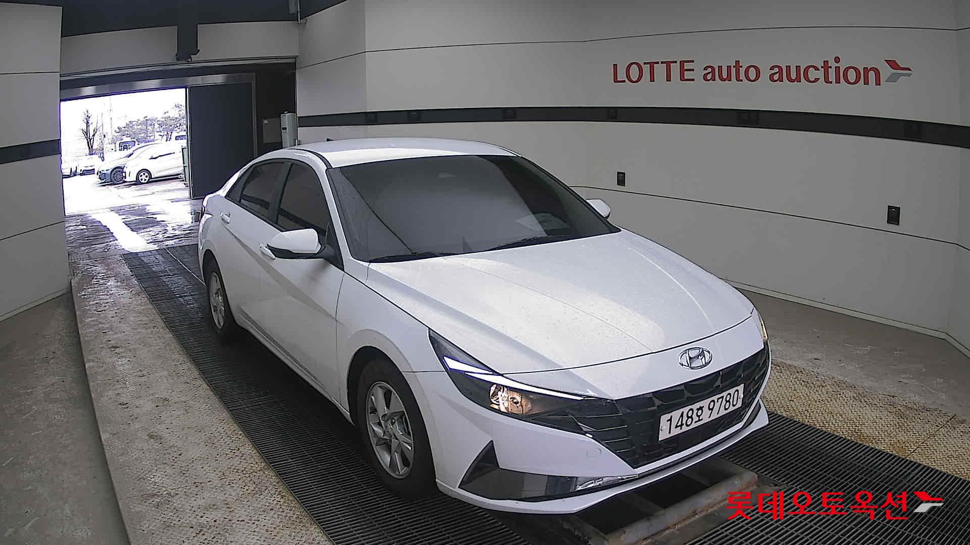 Hyundai Avante id 3809886 из Кореи 15