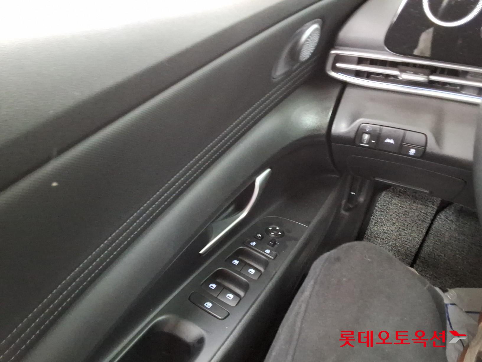 Hyundai Avante id 3809886 из Кореи 28