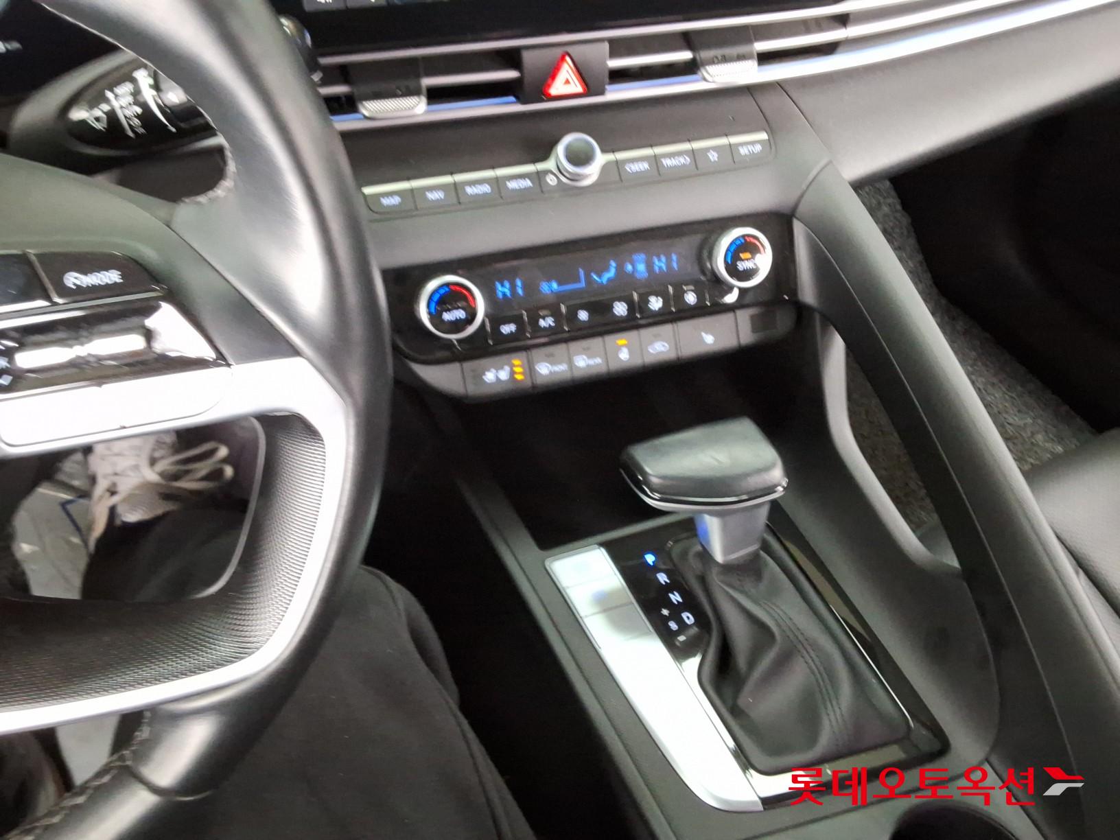 Hyundai Avante id 3809886 из Кореи 33