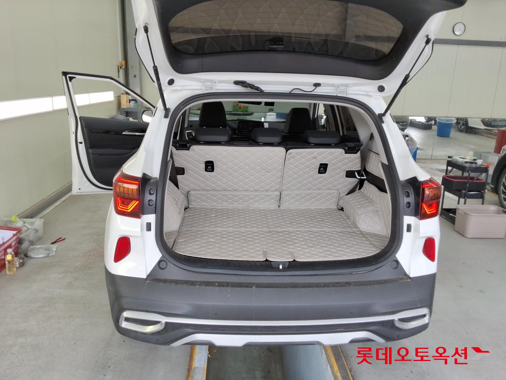 Kia Seltos 2022 - Image 9