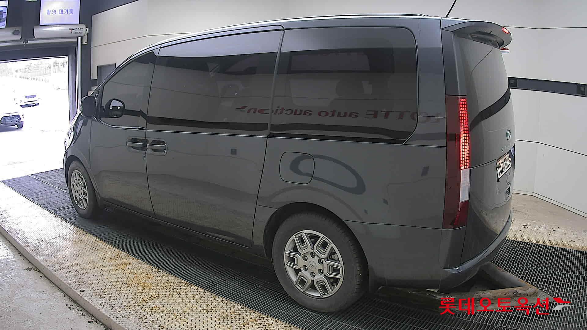 Hyundai Staria id 3809904 из Кореи 10