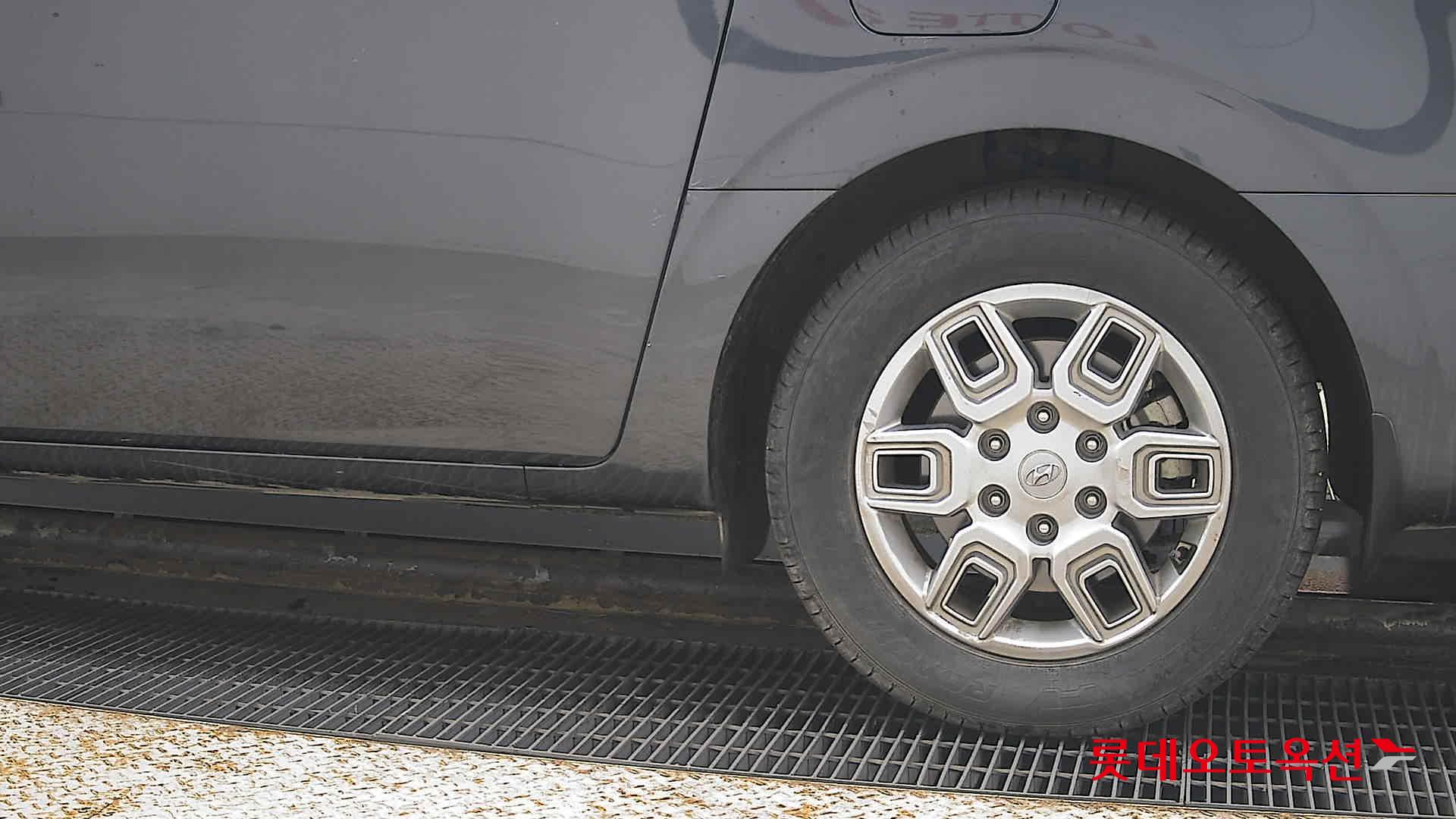 Hyundai Staria id 3809904 из Кореи 22