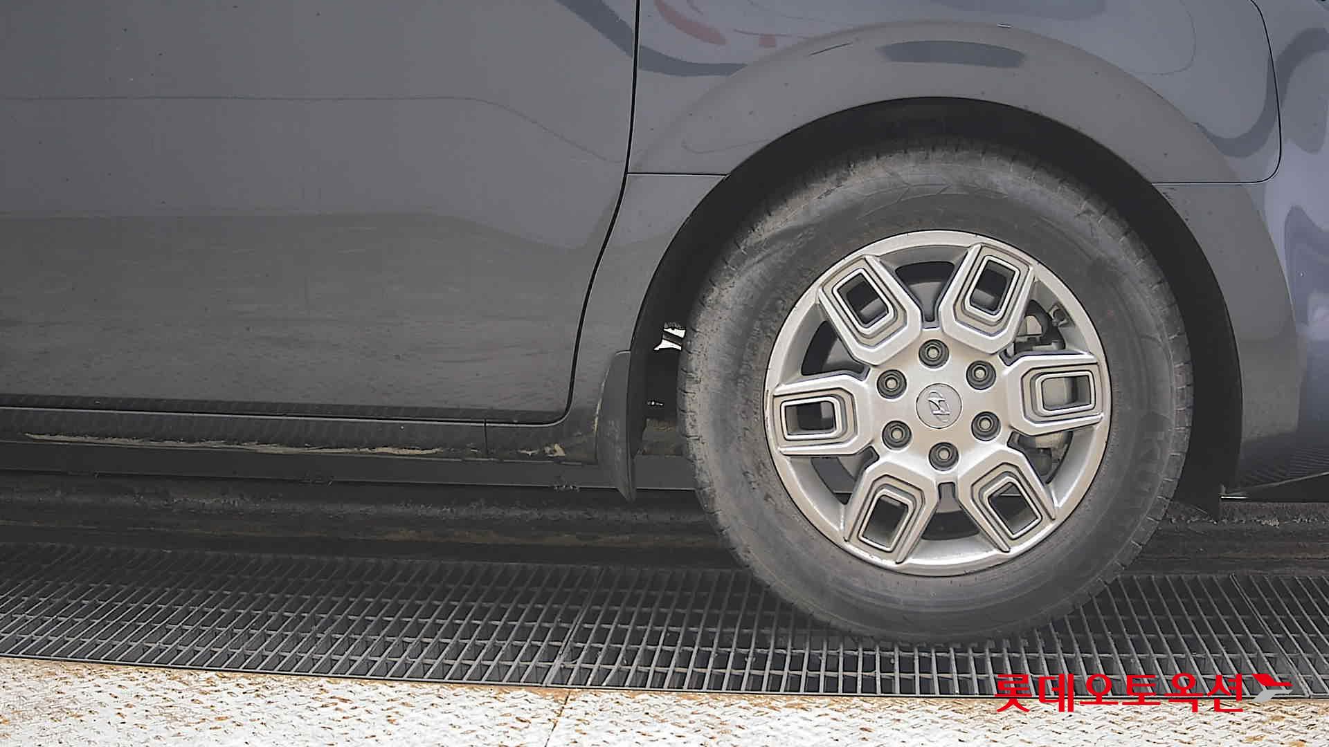 Hyundai Staria id 3809904 из Кореи 23