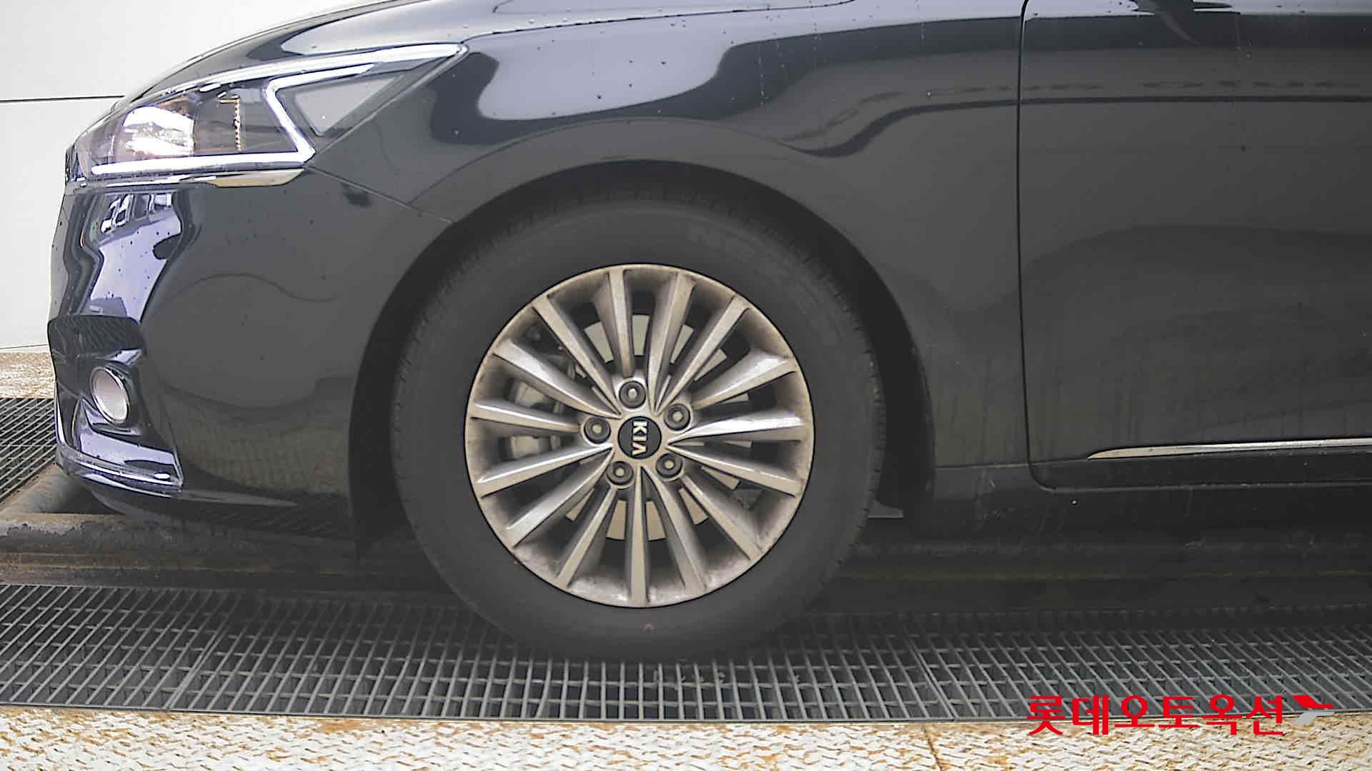 Kia K7 id 3809940 из Кореи 21