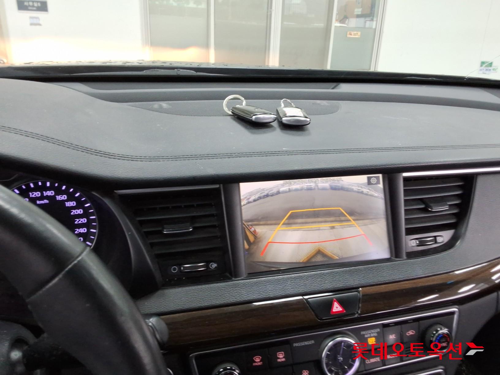 Kia K7 id 3809940 из Кореи 32