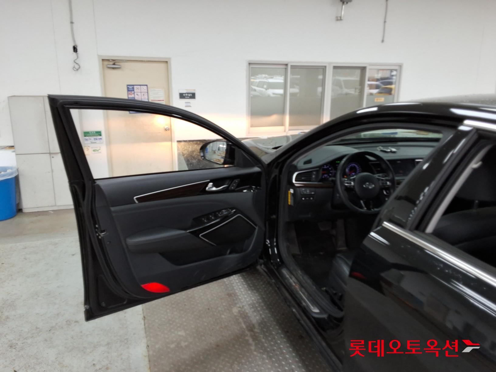 Kia K7 id 3809940 из Кореи 35