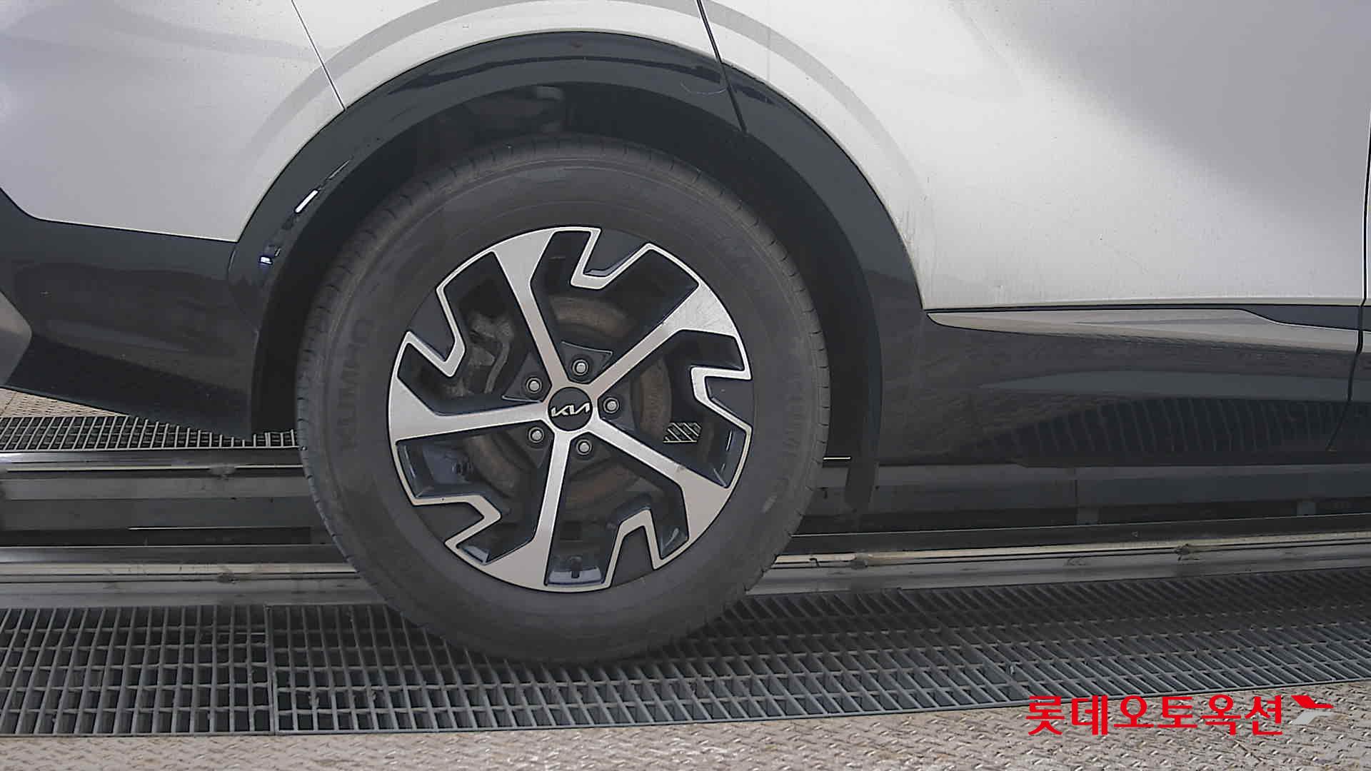 Kia Sportage - 28