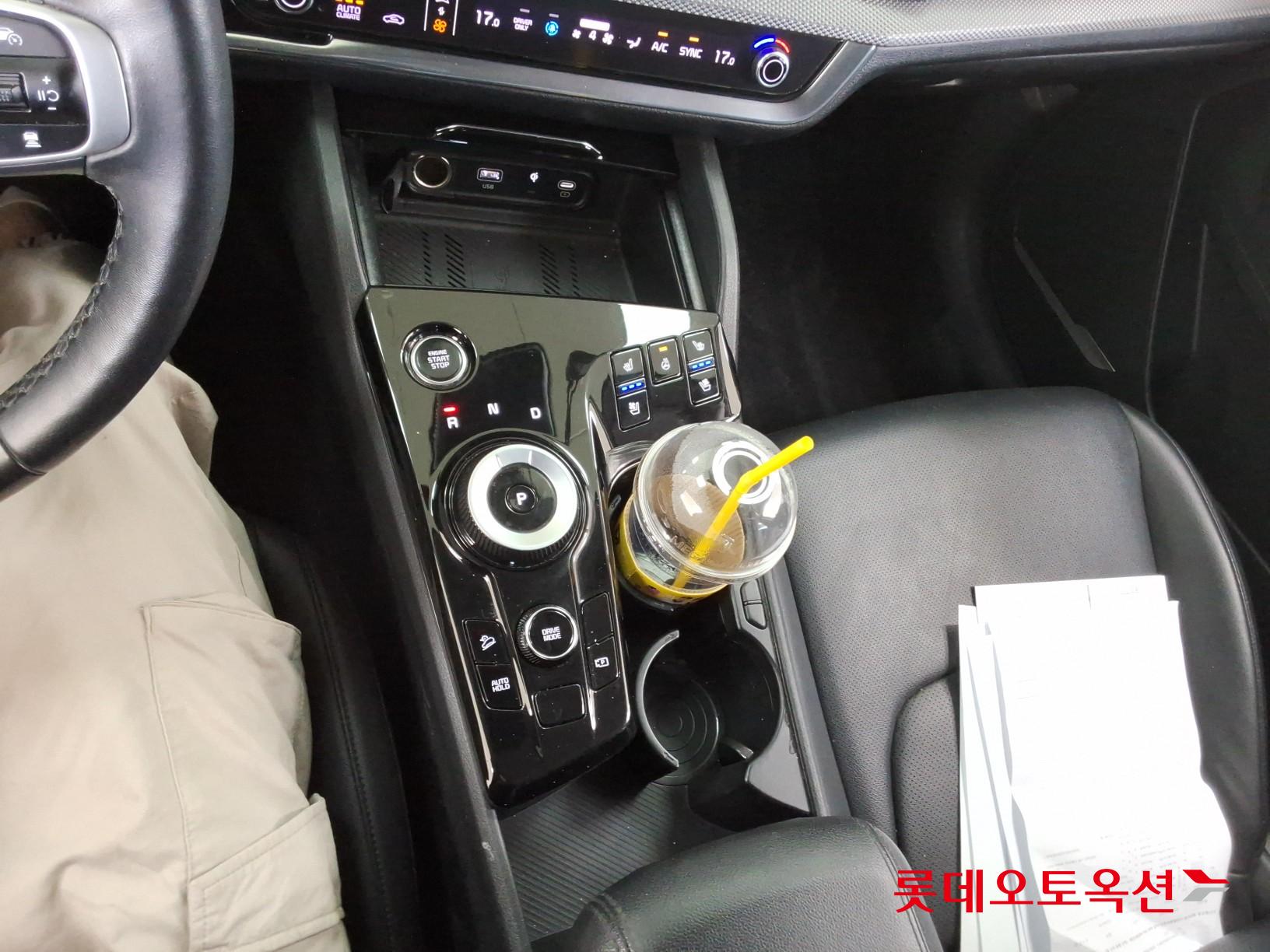 Kia Sportage - 34