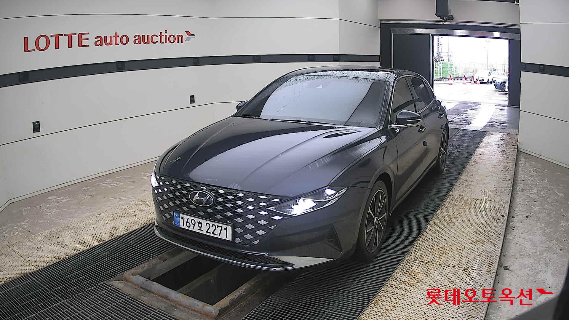 Hyundai Grandeur 2022 Oxford Blue Metallic из Кореи