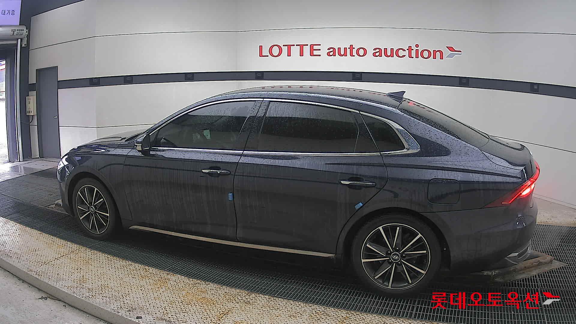 Hyundai Grandeur id 3809888 из Кореи 11