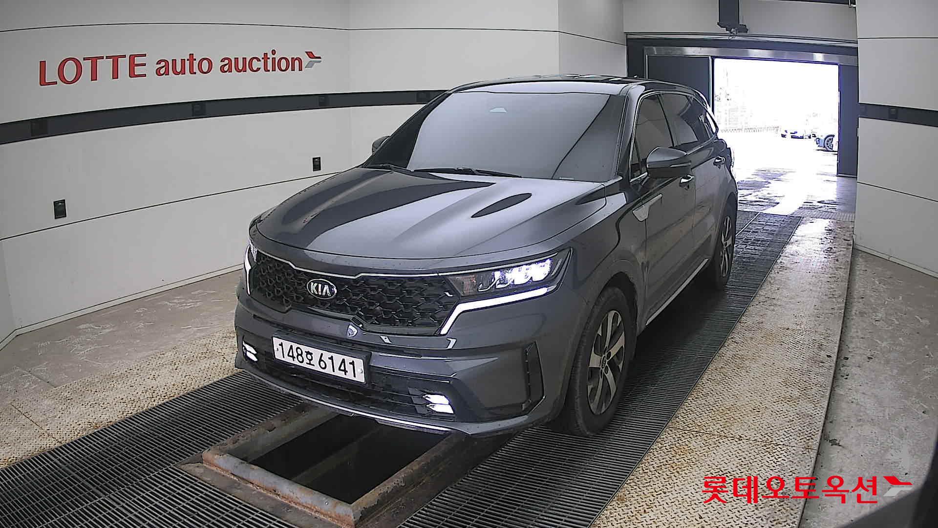 Kia Sorento 2021 Platinium Graphite из Кореи