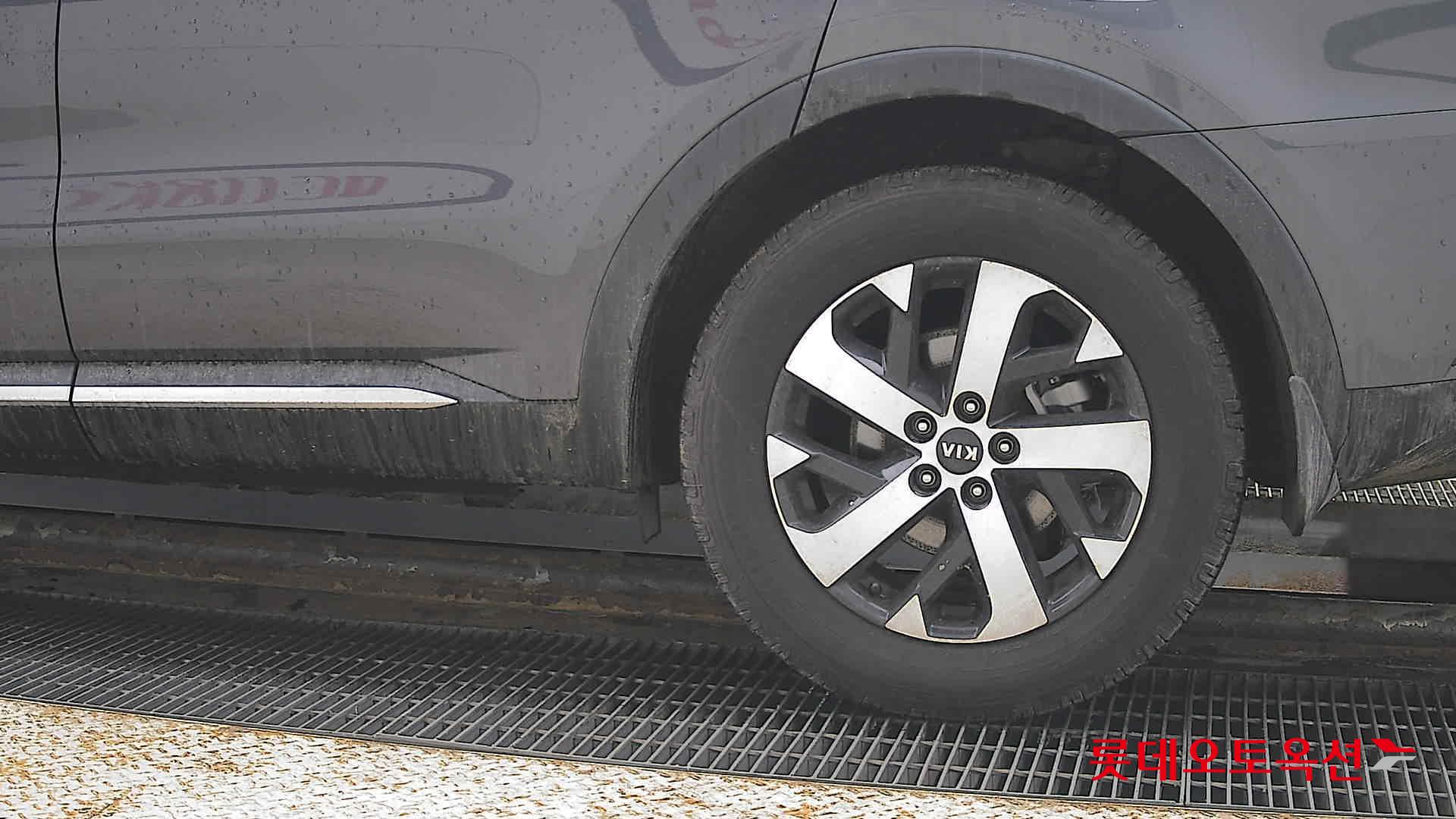 Kia Sorento id 3809950 из Кореи 22