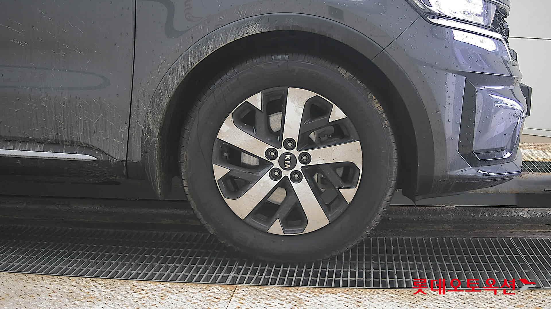 Kia Sorento id 3809950 из Кореи 23