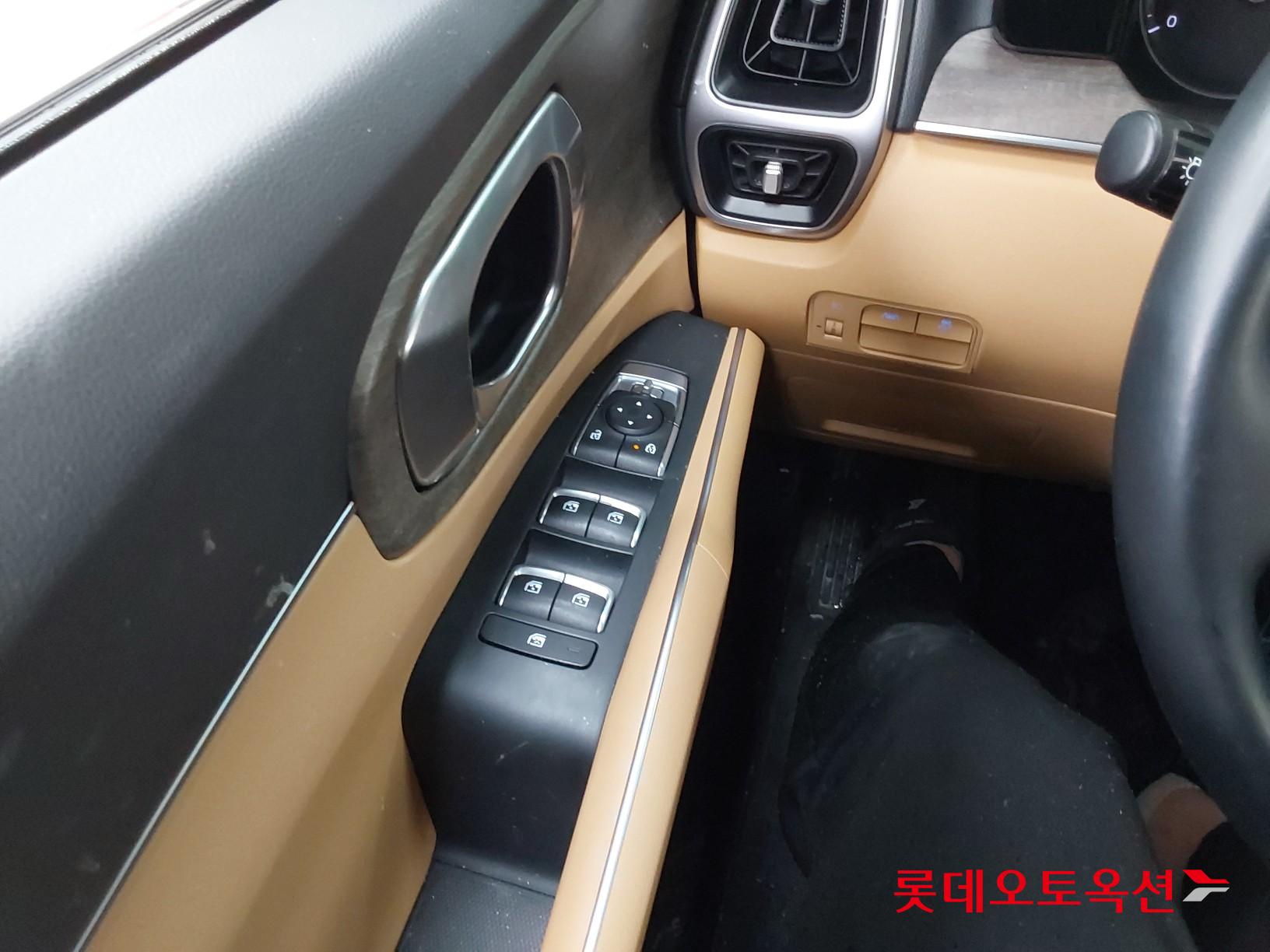 Kia Sorento id 3809950 из Кореи 28