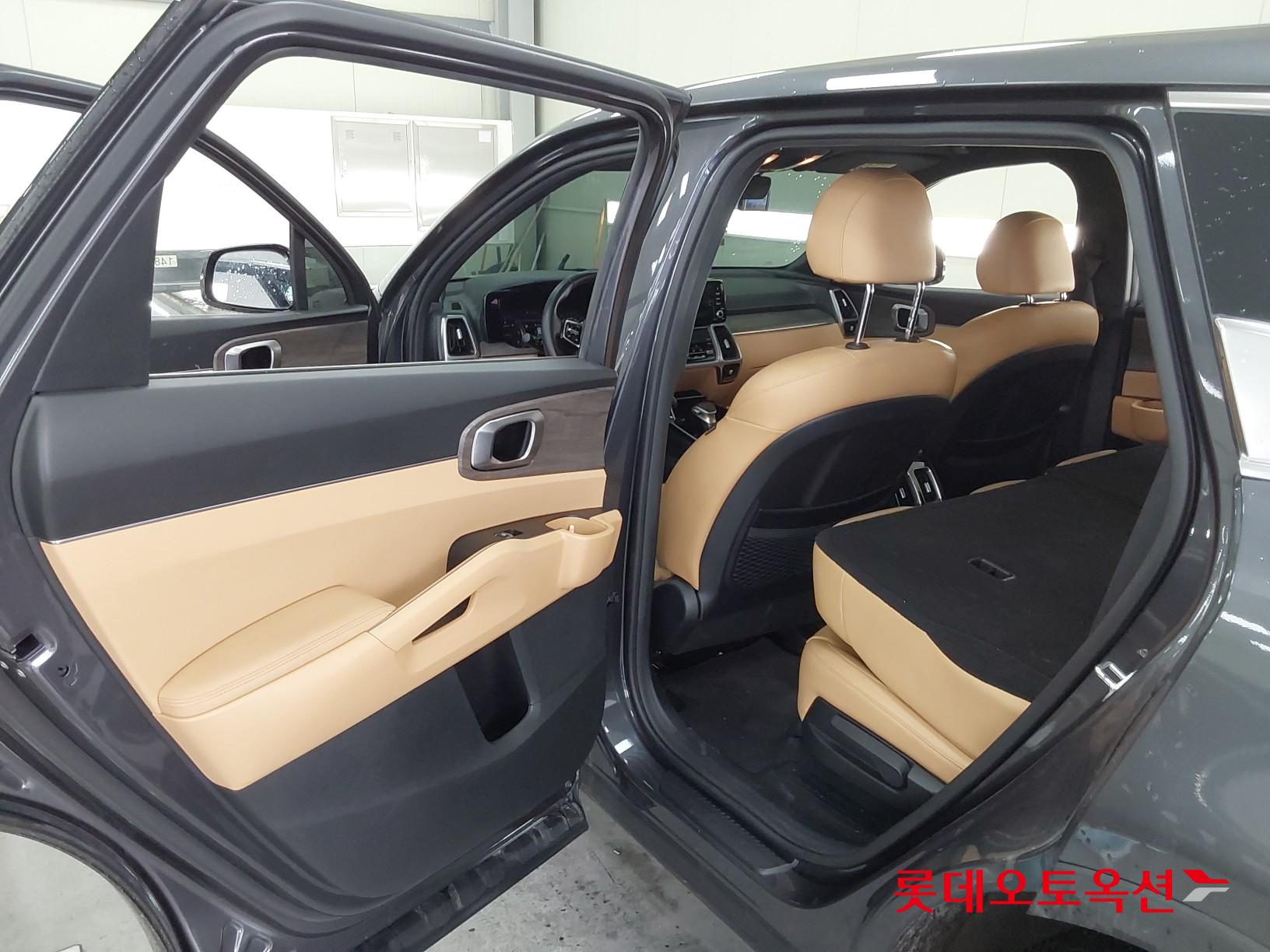 Kia Sorento id 3809950 из Кореи 36