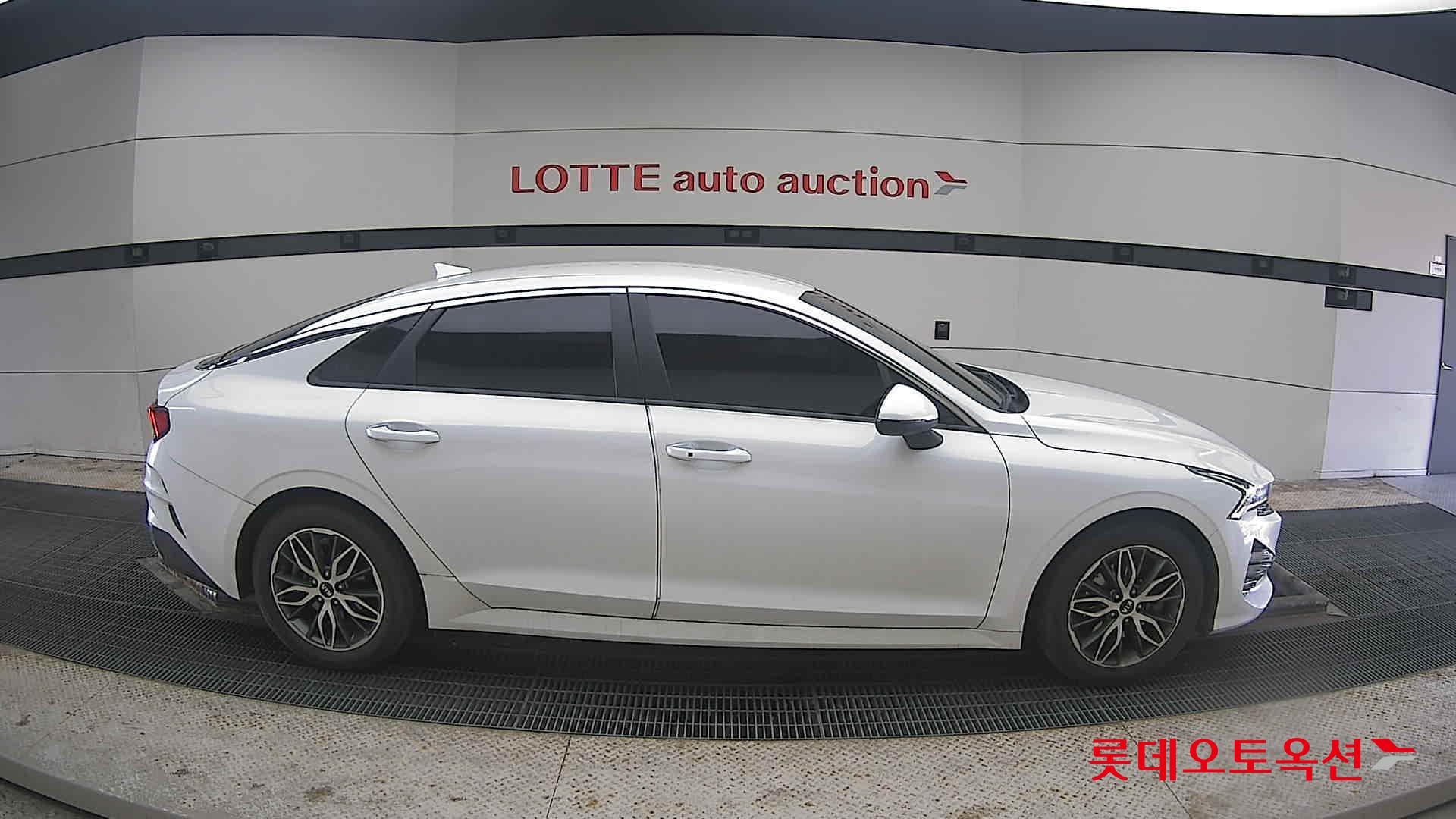 Kia K5 2021 Snow White Pearl (optional) из Кореи, фото 3