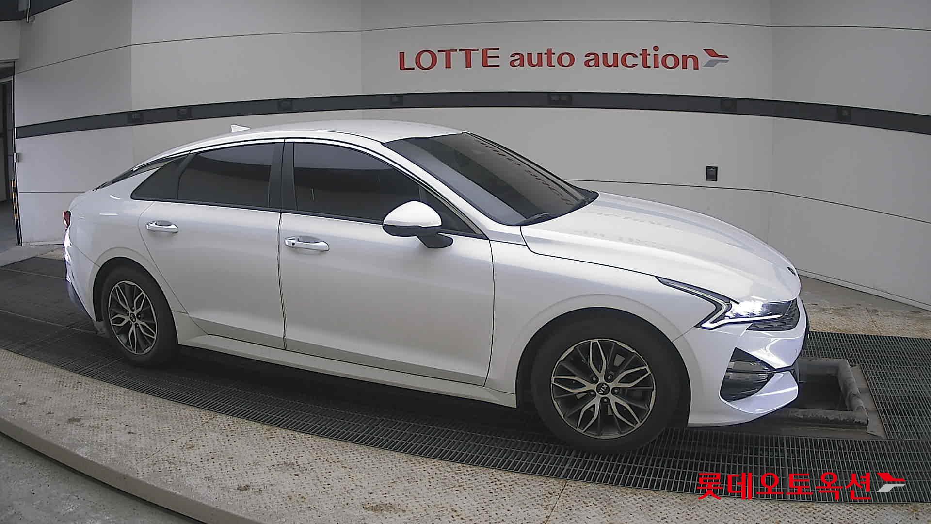 Kia K5 id 3836921 из Кореи 17