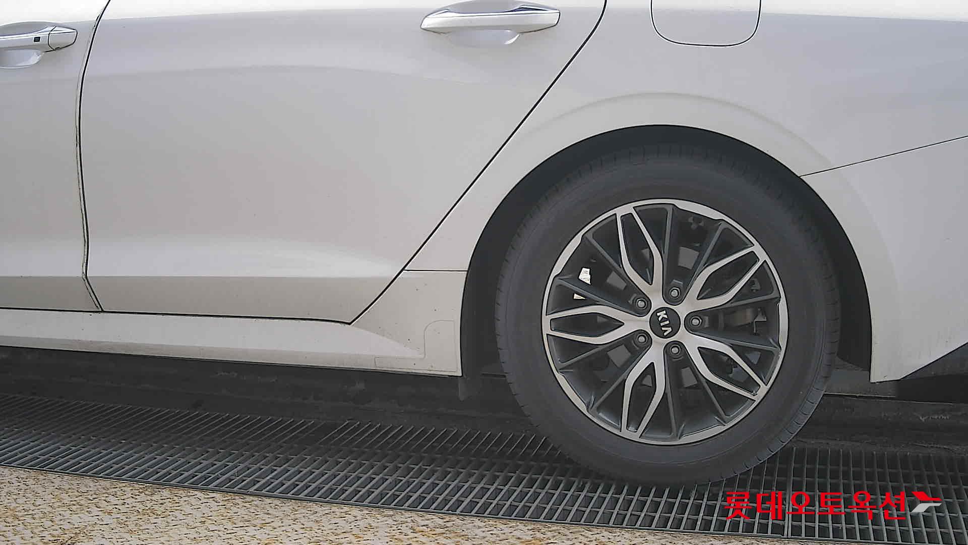 Kia K5 id 3836921 из Кореи 22