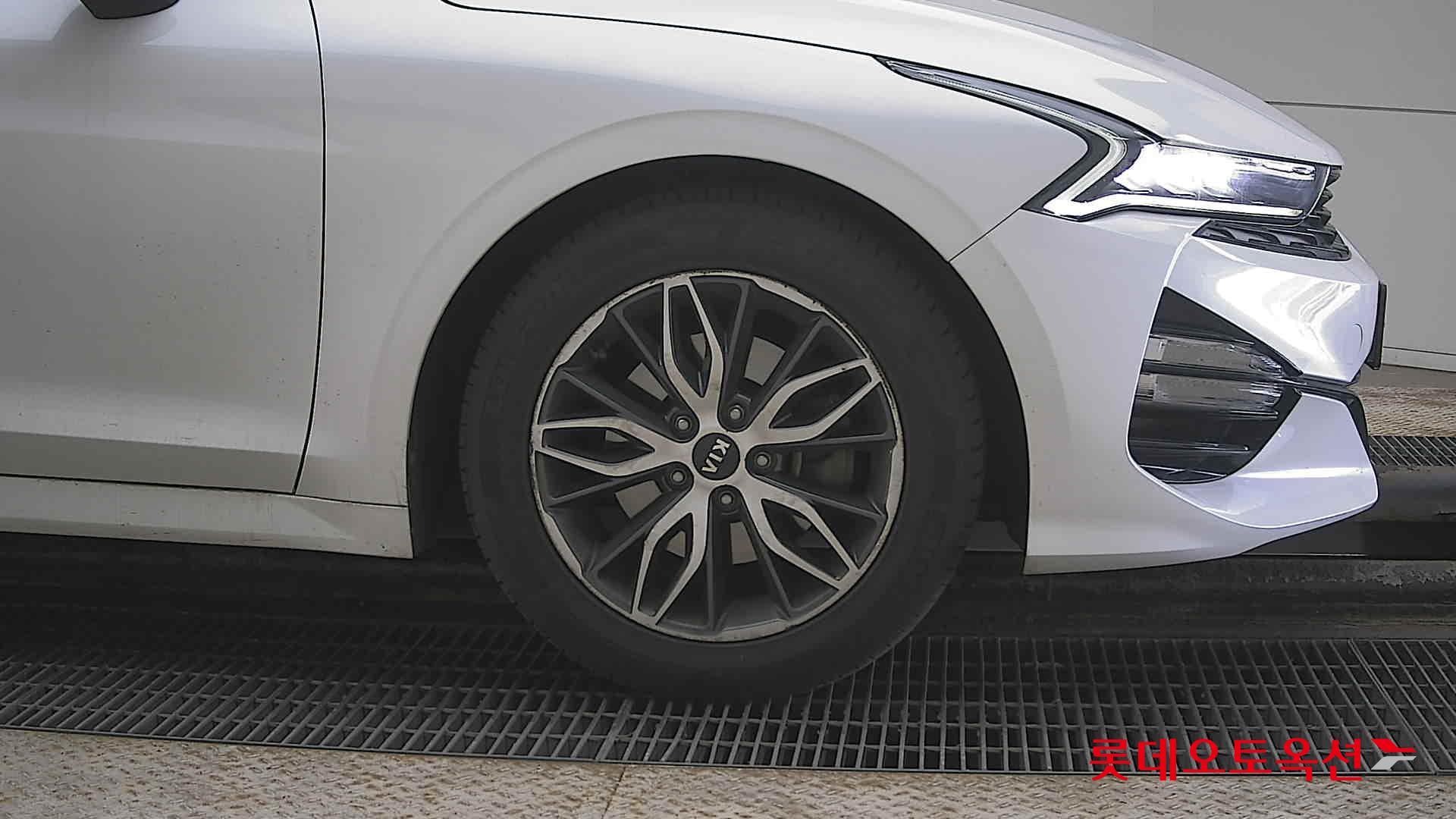 Kia K5 id 3836921 из Кореи 23