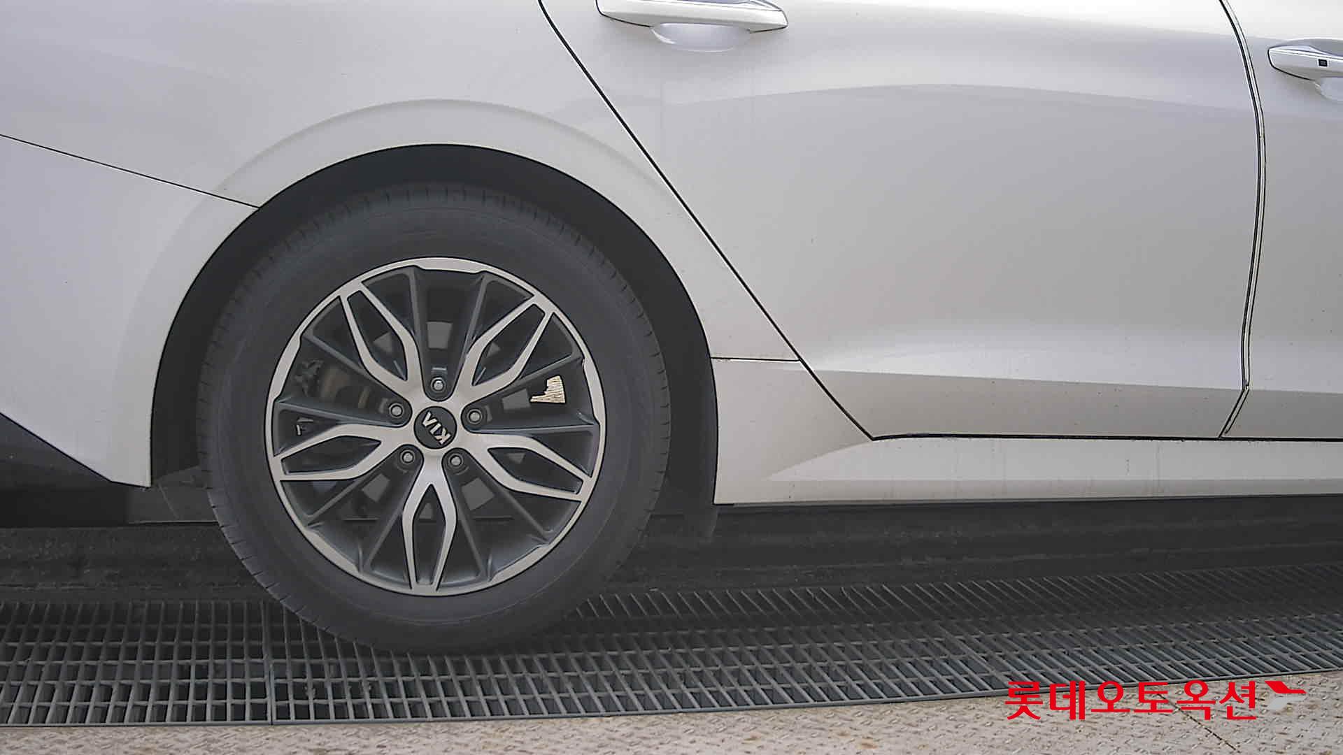 Kia K5 id 3836921 из Кореи 24