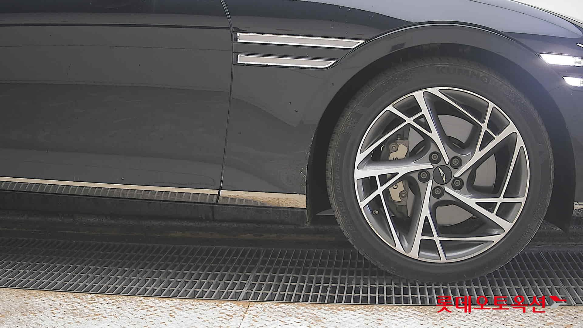 Hyundai G90 id 3816435 из Кореи 23