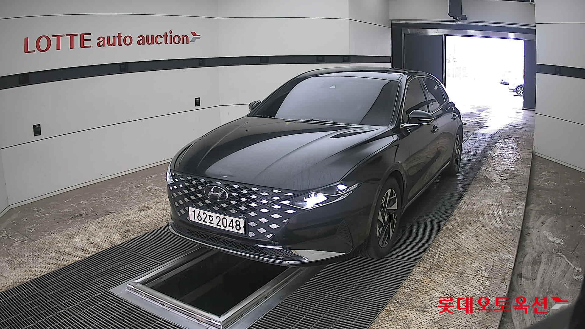 هيونداي أزيرا