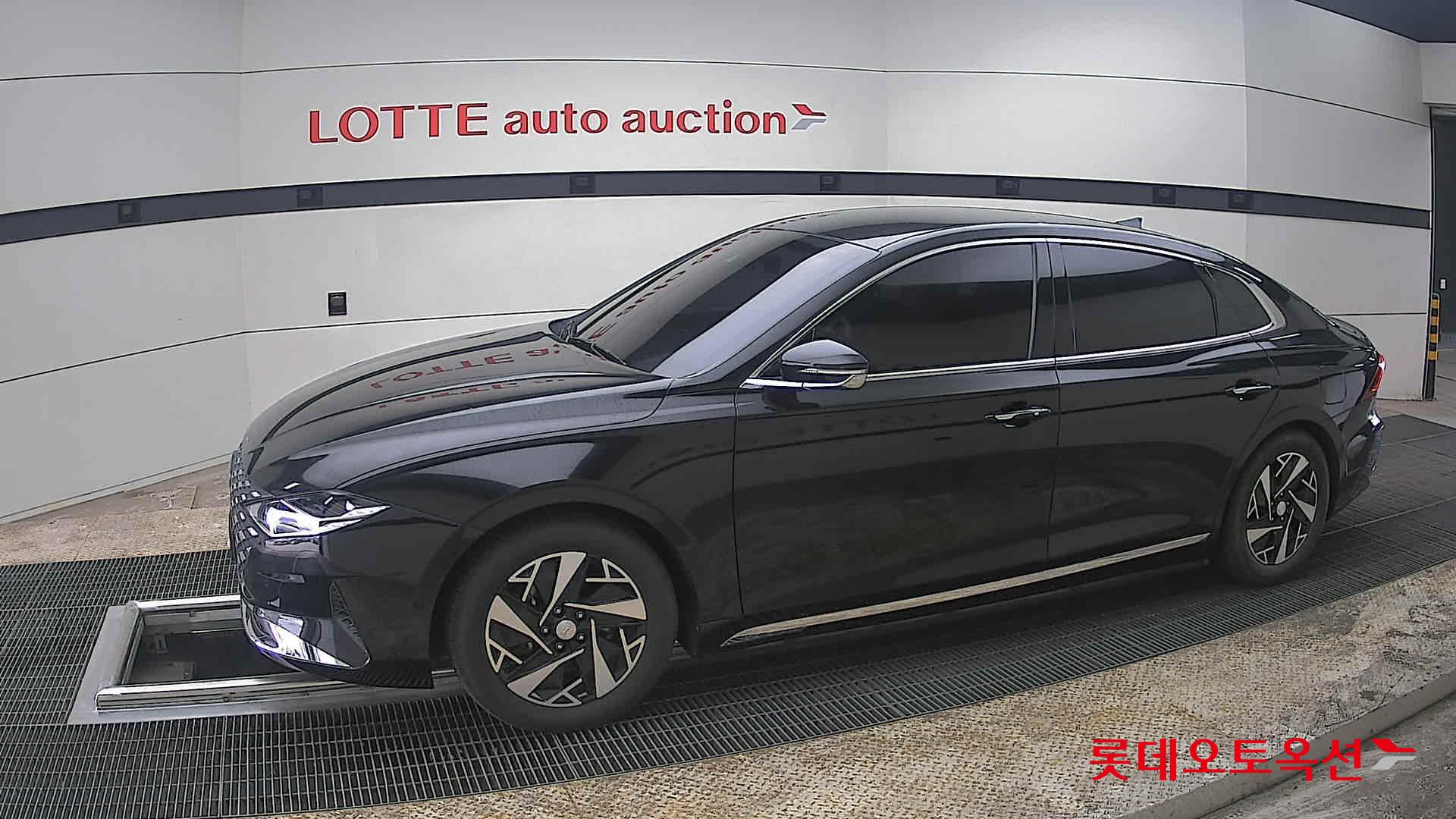 هيونداي أزيرا