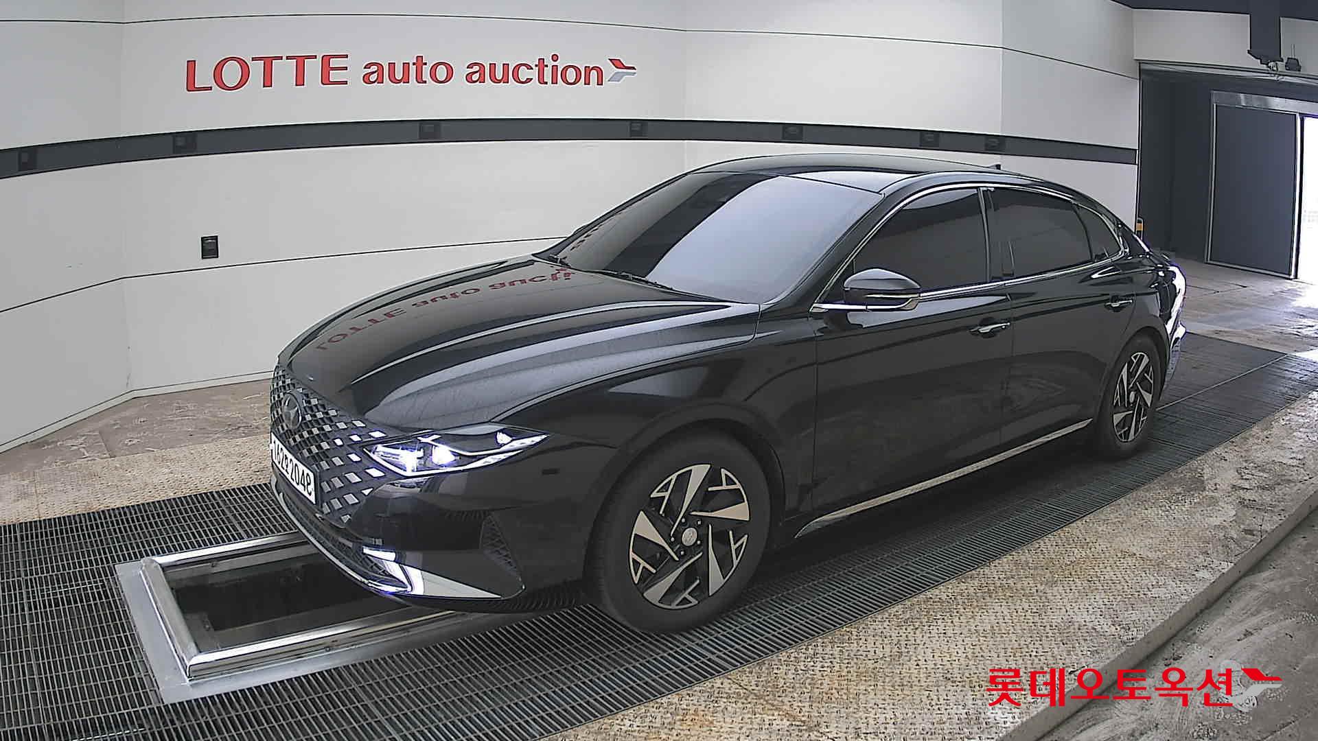 هيونداي أزيرا