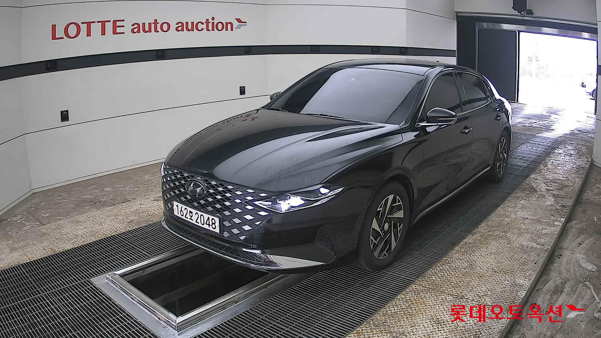 هيونداي أزيرا