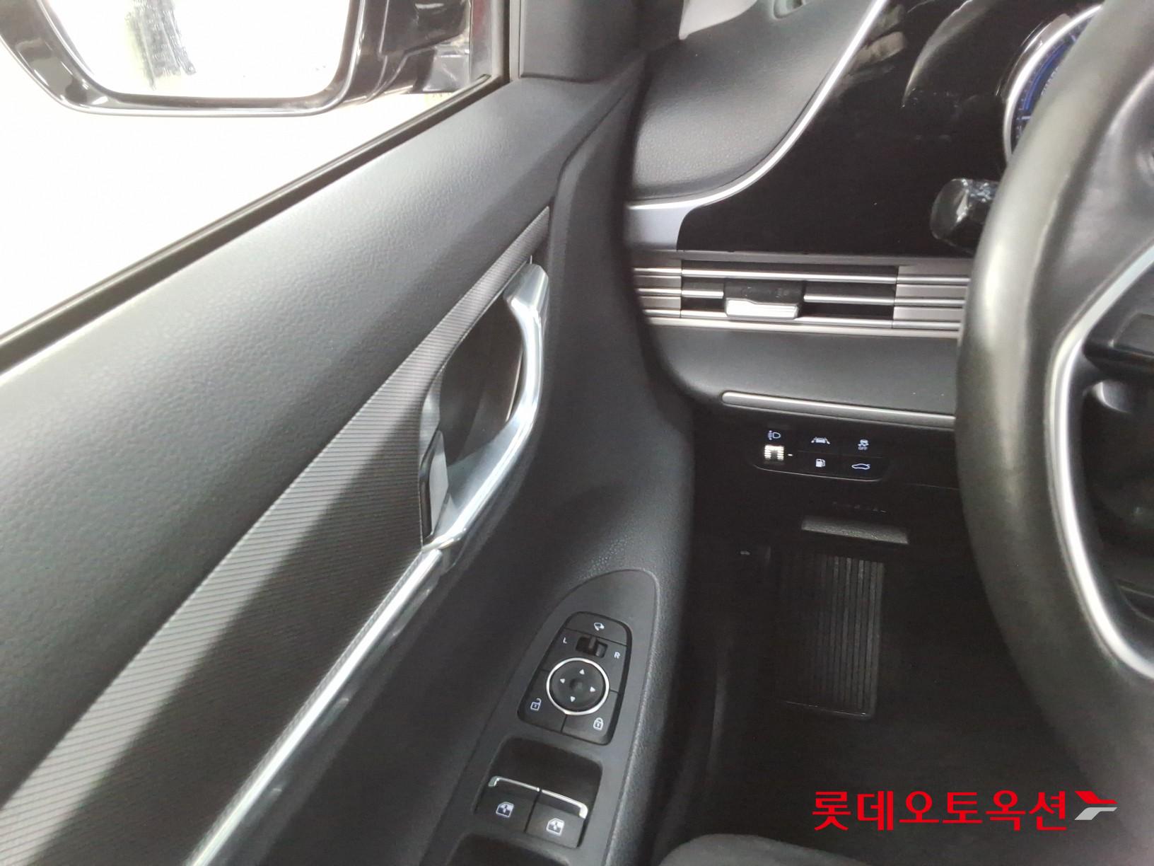 هيونداي أزيرا