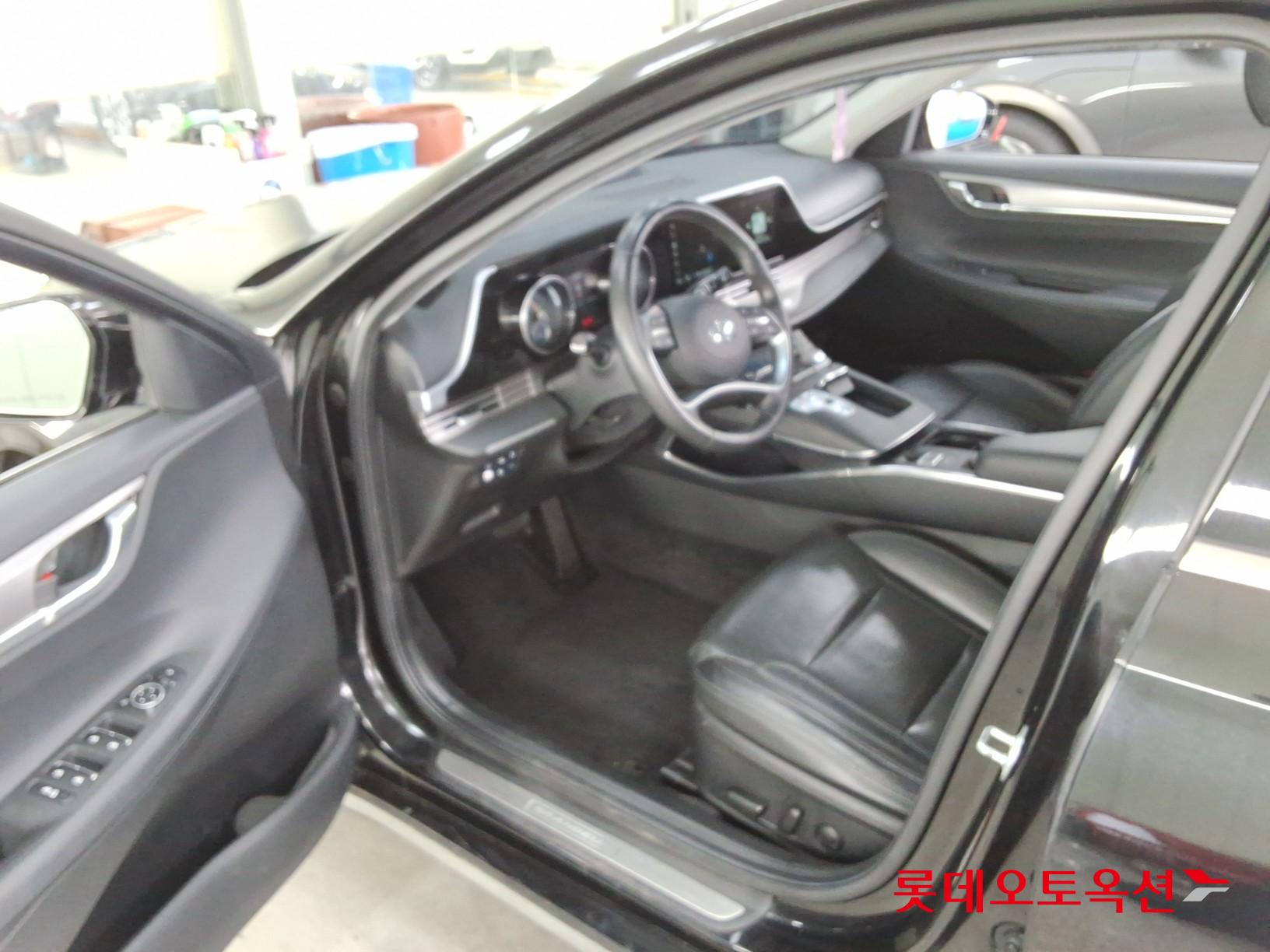 هيونداي أزيرا