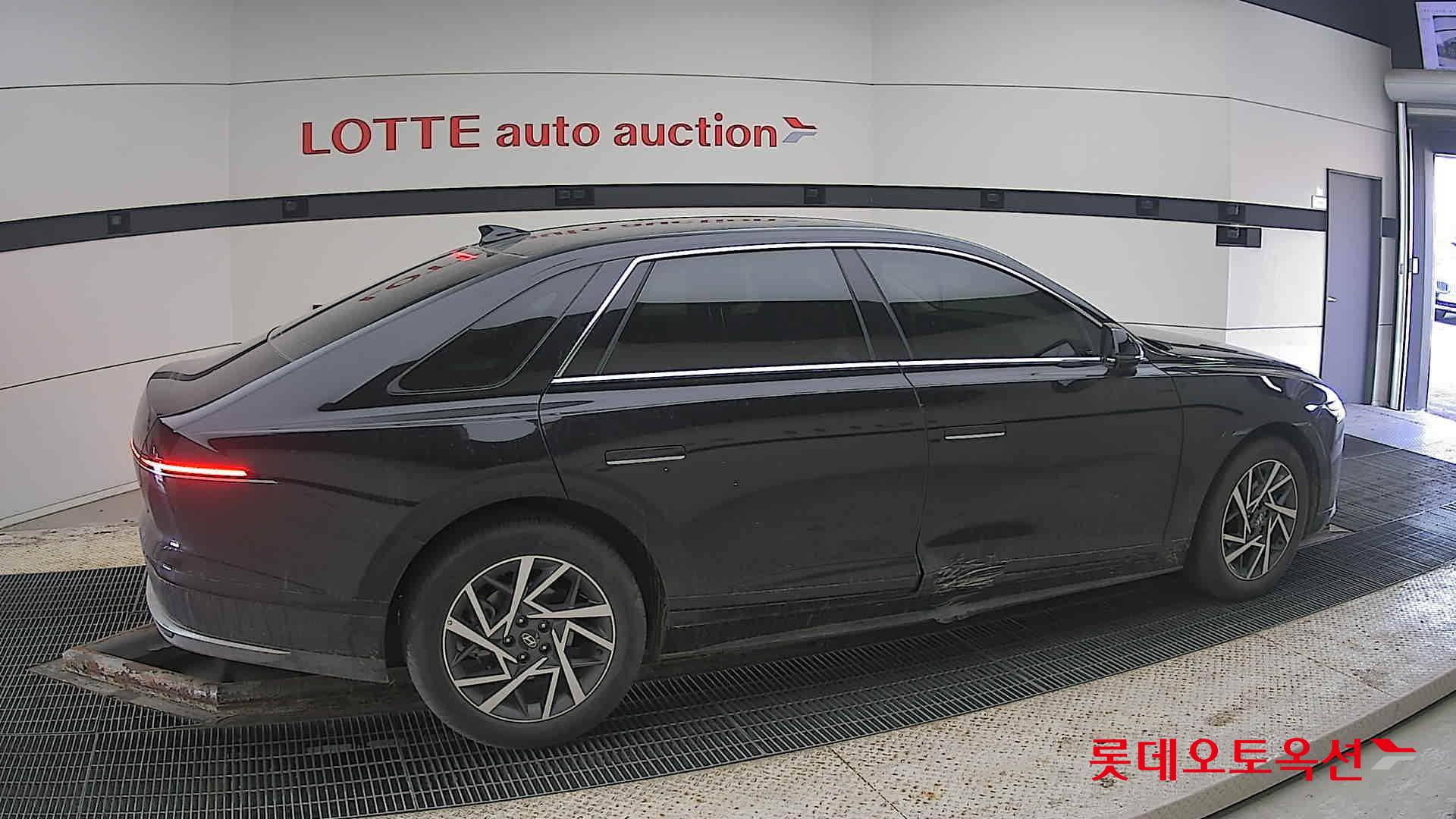 Hyundai Grandeur Hybrid id 3803739 из Кореи 18