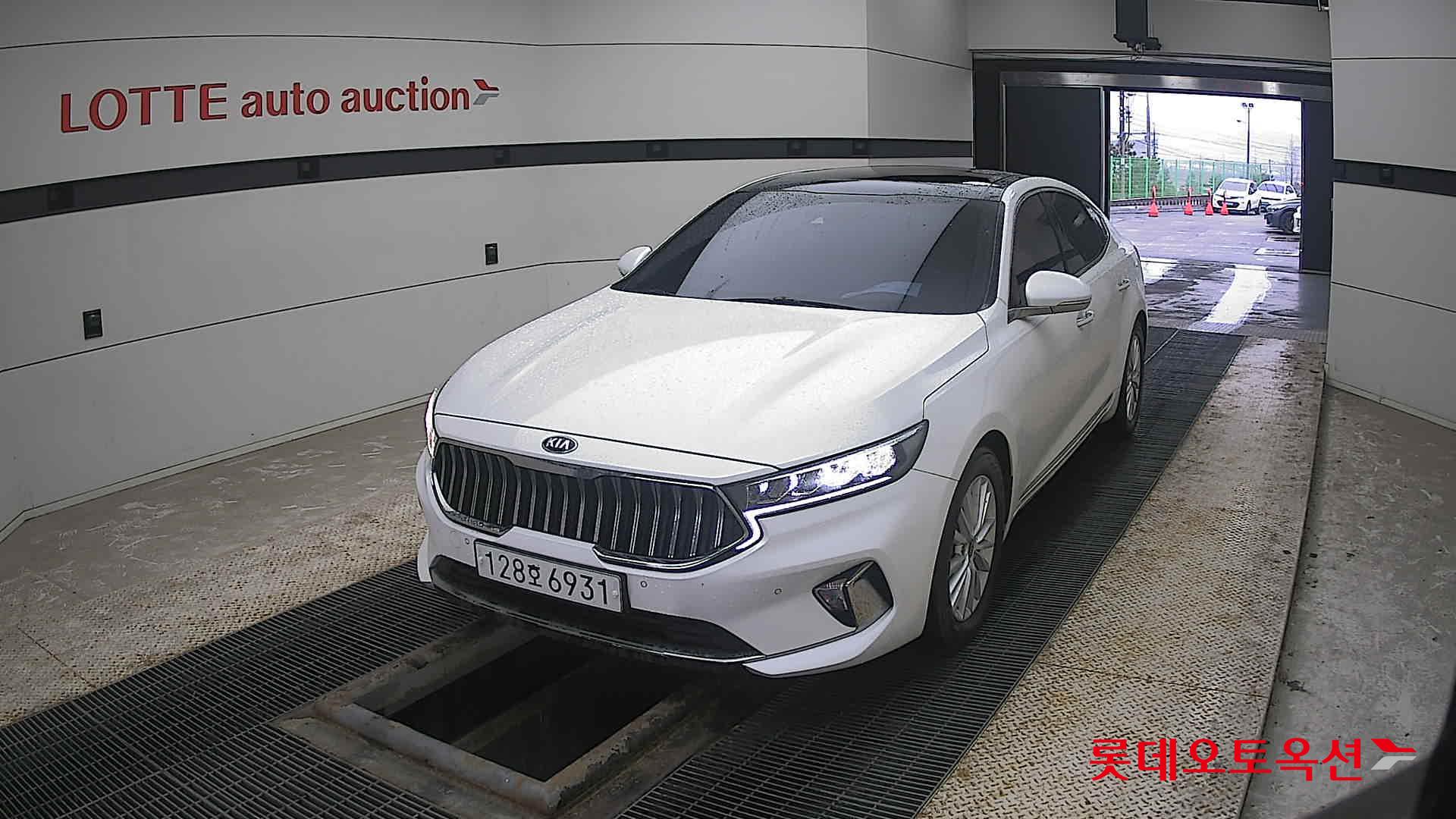 Kia K7 2020 Snow White Pearl из Кореи