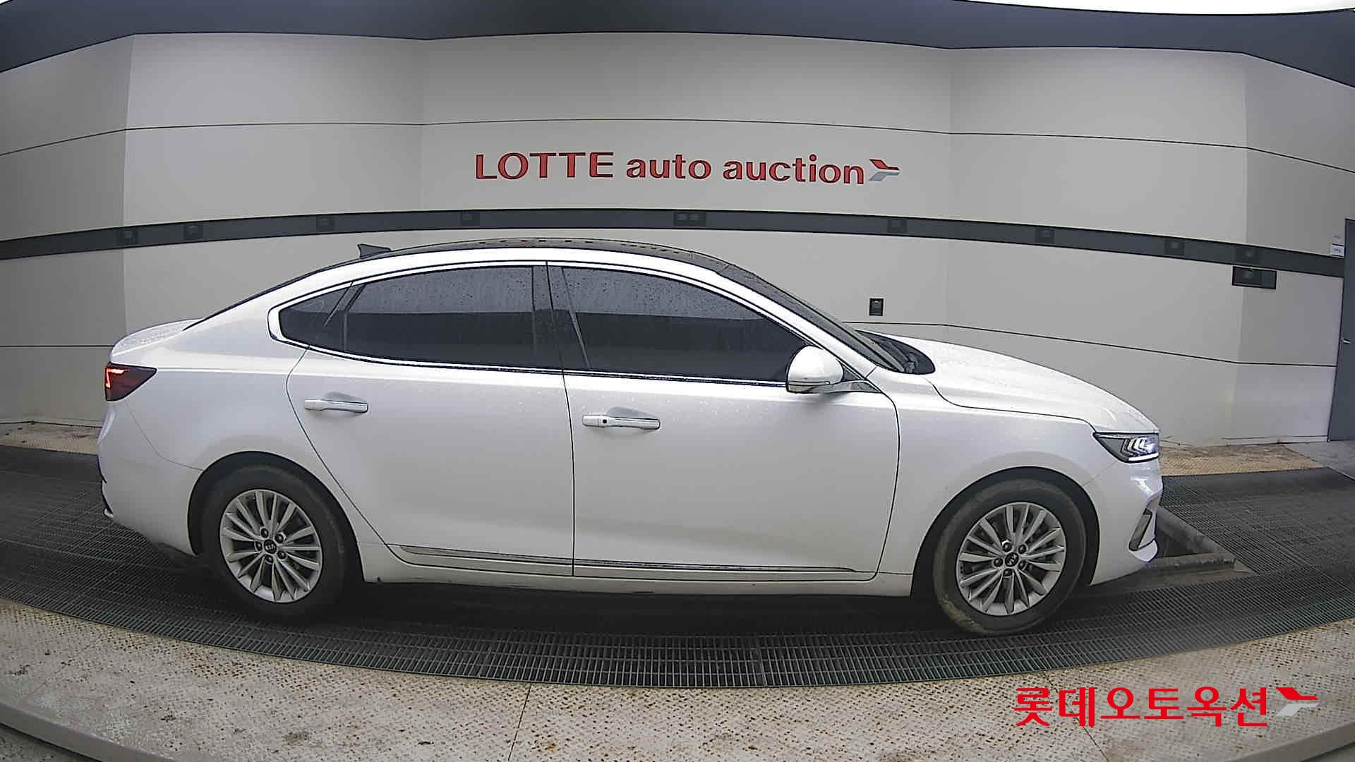 Kia K7 2020 Snow White Pearl из Кореи, фото 3