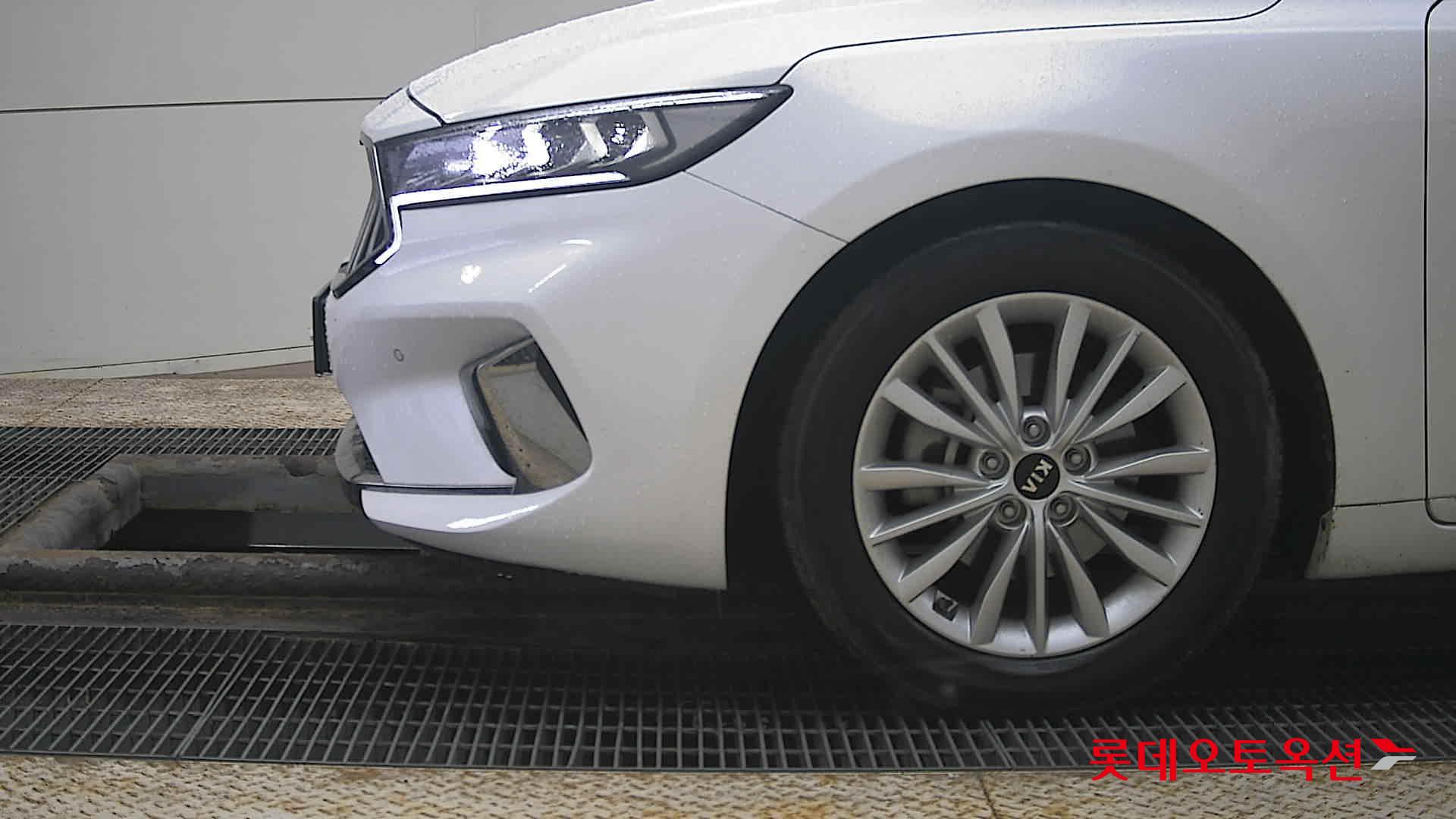 Kia K7 id 3809992 из Кореи 21