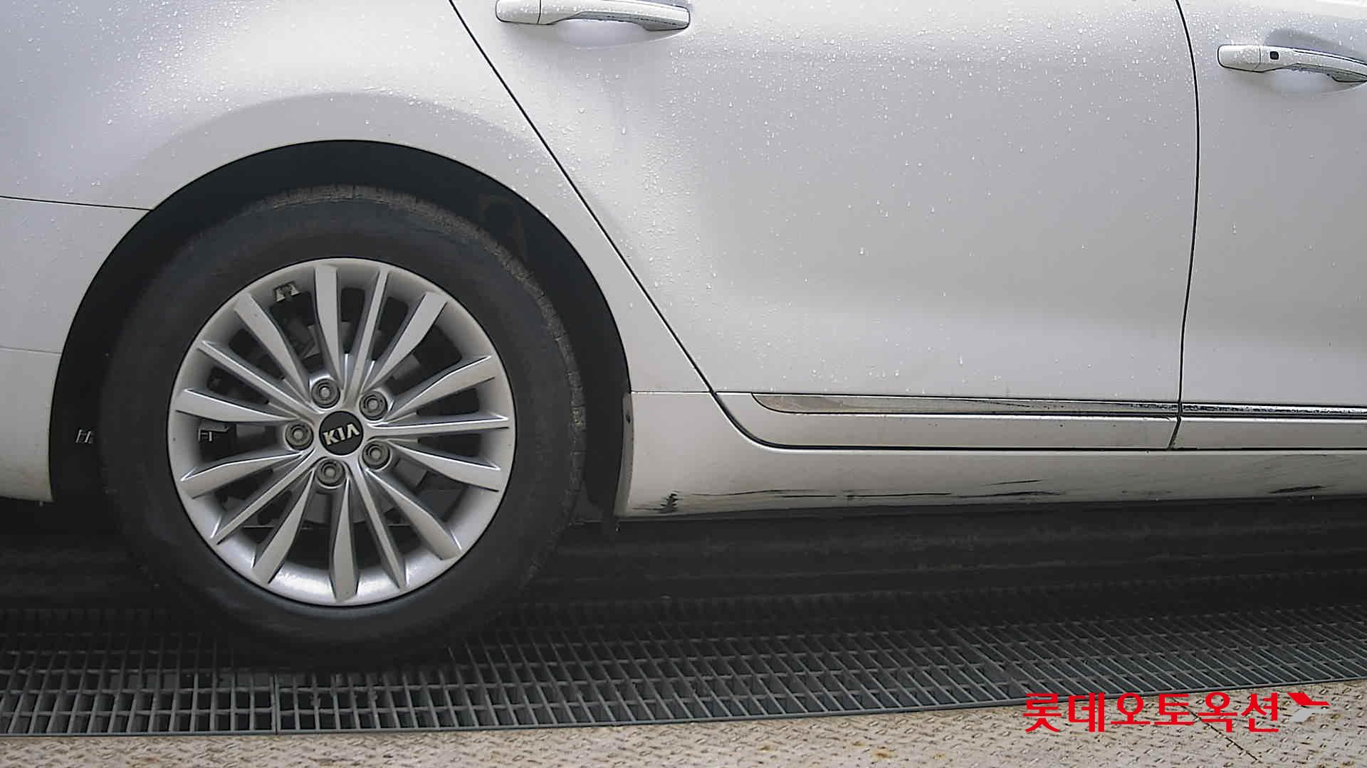 Kia K7 id 3809992 из Кореи 24