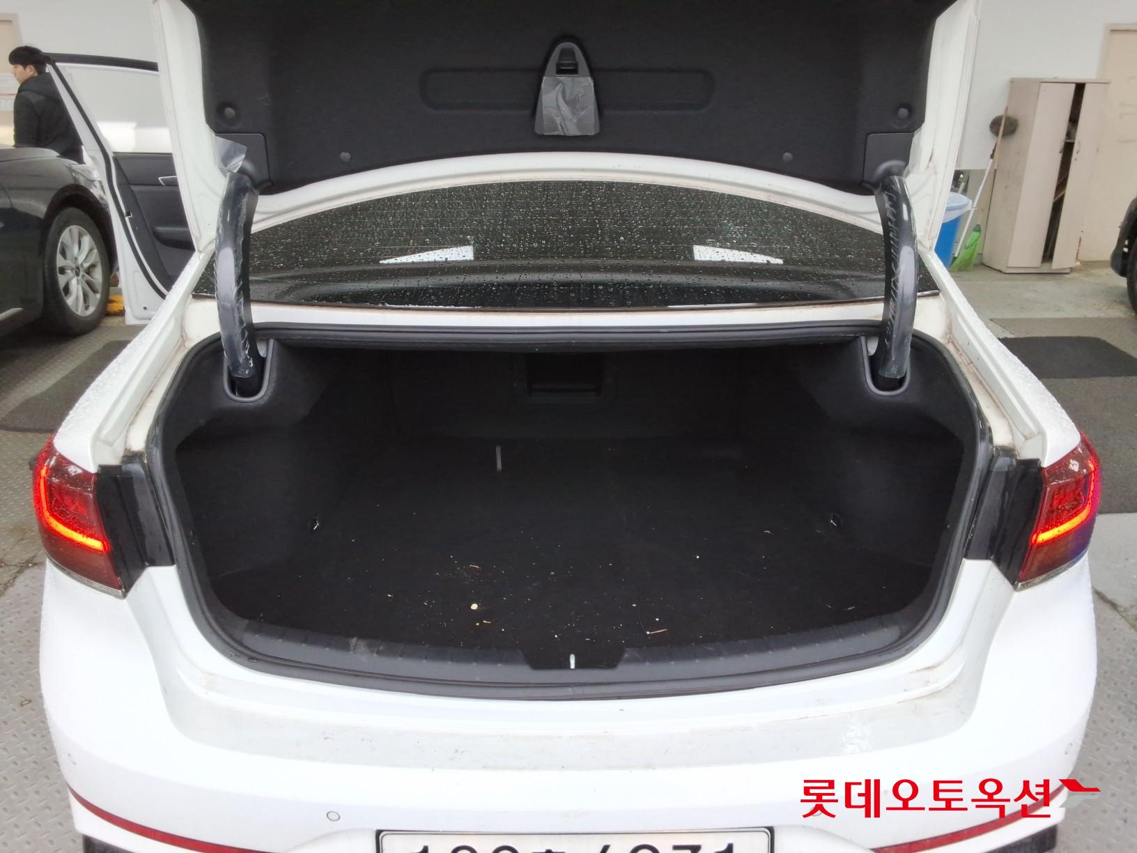 Kia K7 id 3809992 из Кореи 38